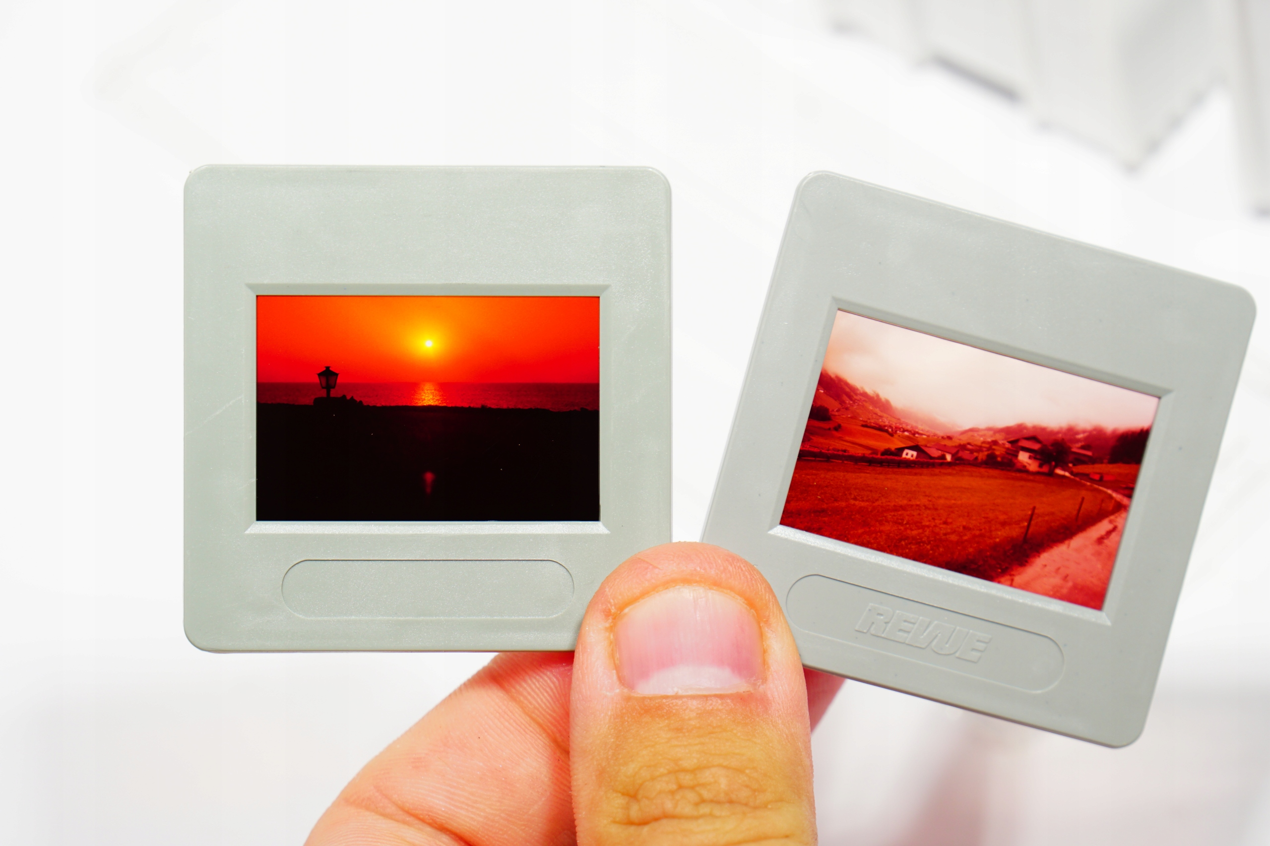 3 Magazynki Do Slajdów + 108 szt. Slajdów Ramki Do Slajdów Wielorazowe EAN (GTIN) 4894651123807