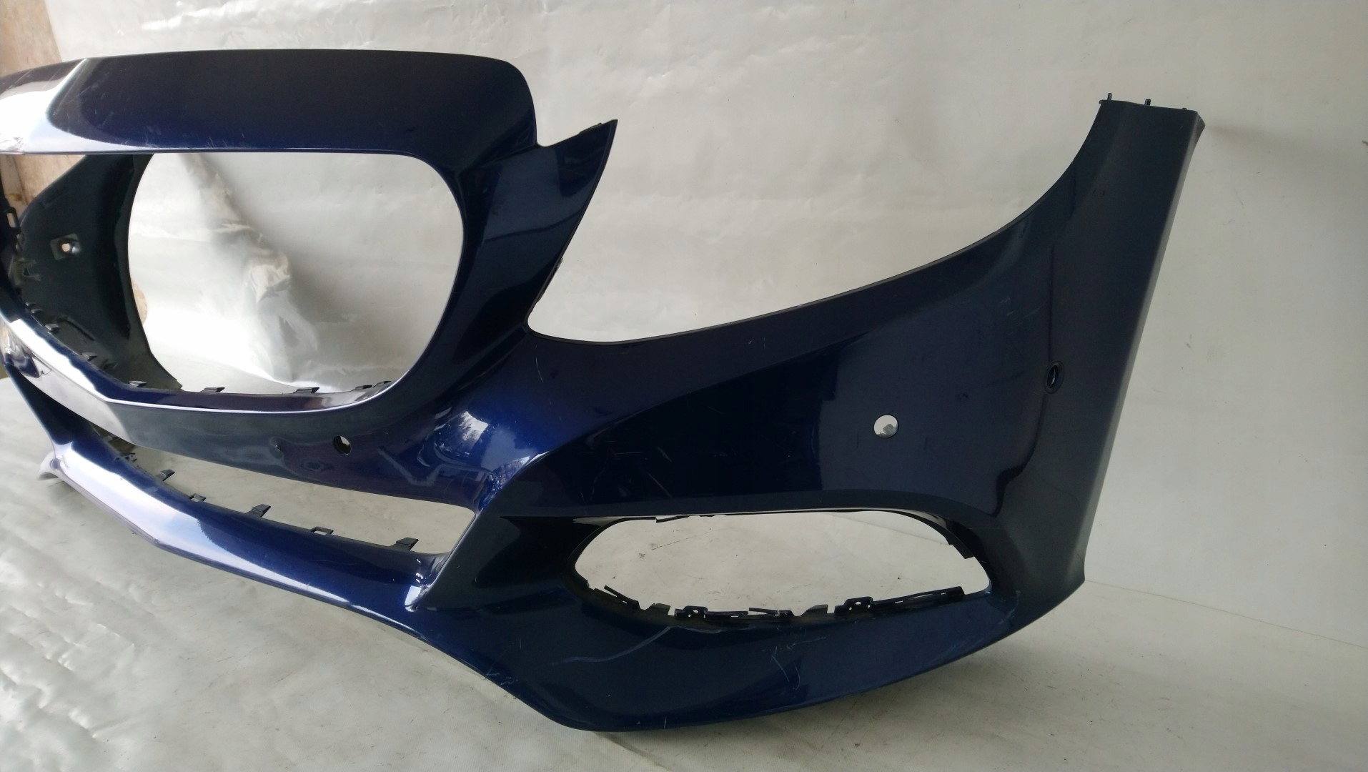 bumper front front MERCEDES C-KLASA 205 PDC