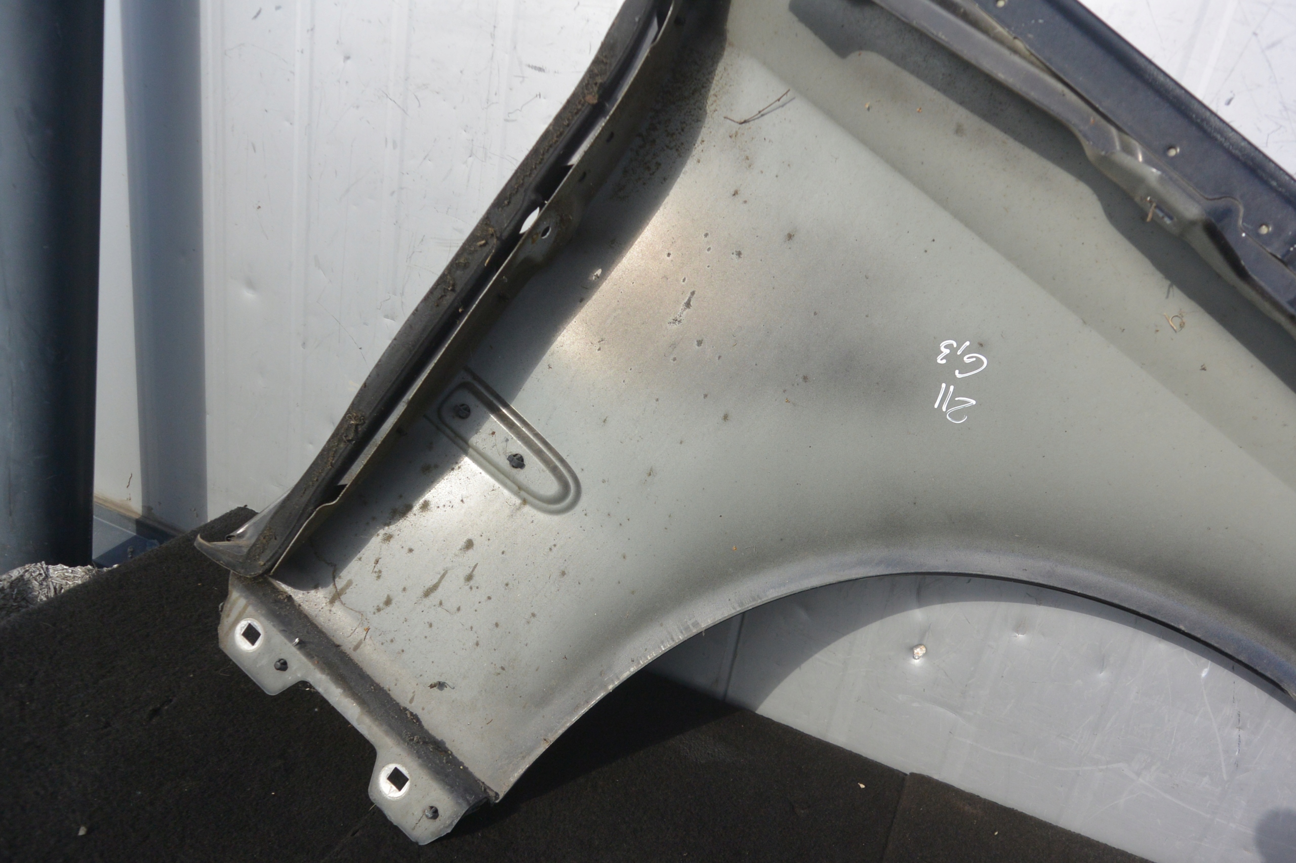 MERCEDES-BENZ W211 LIFT fender left front front original AL 040