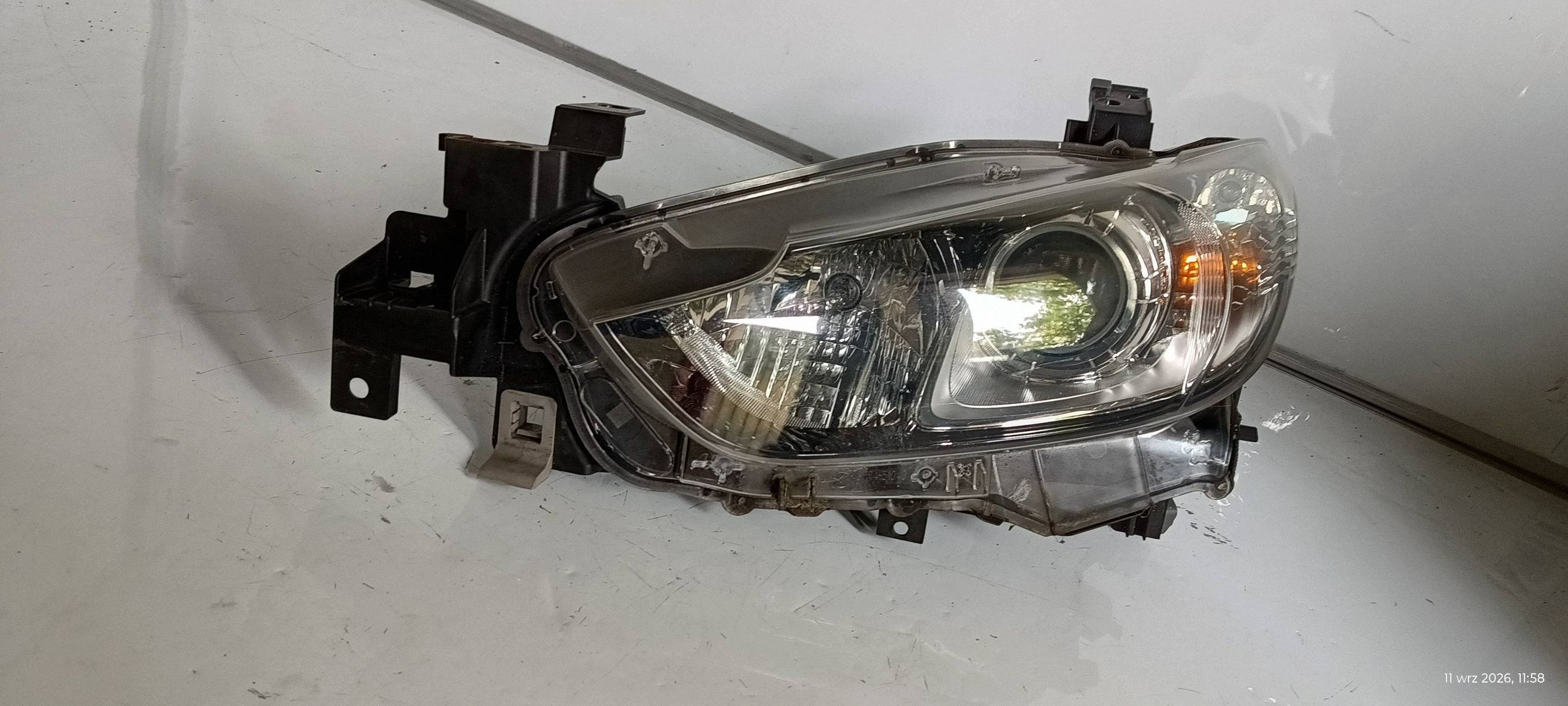 MAZDA 6 III GJ light left front front left UK 2012
