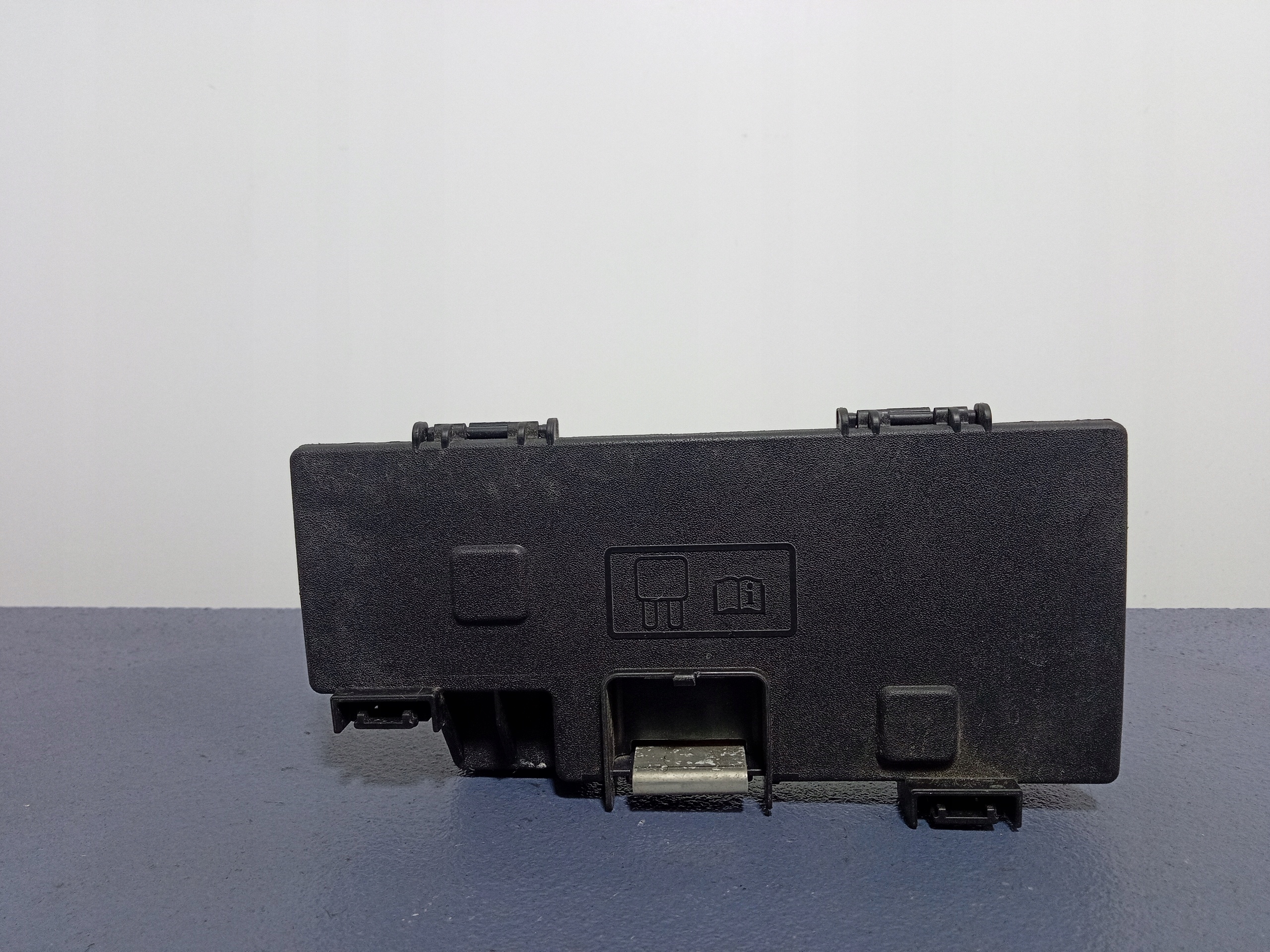 FORD ECOSPORT II КЛЕМА ПЛЮС HU5T-14A094-FB