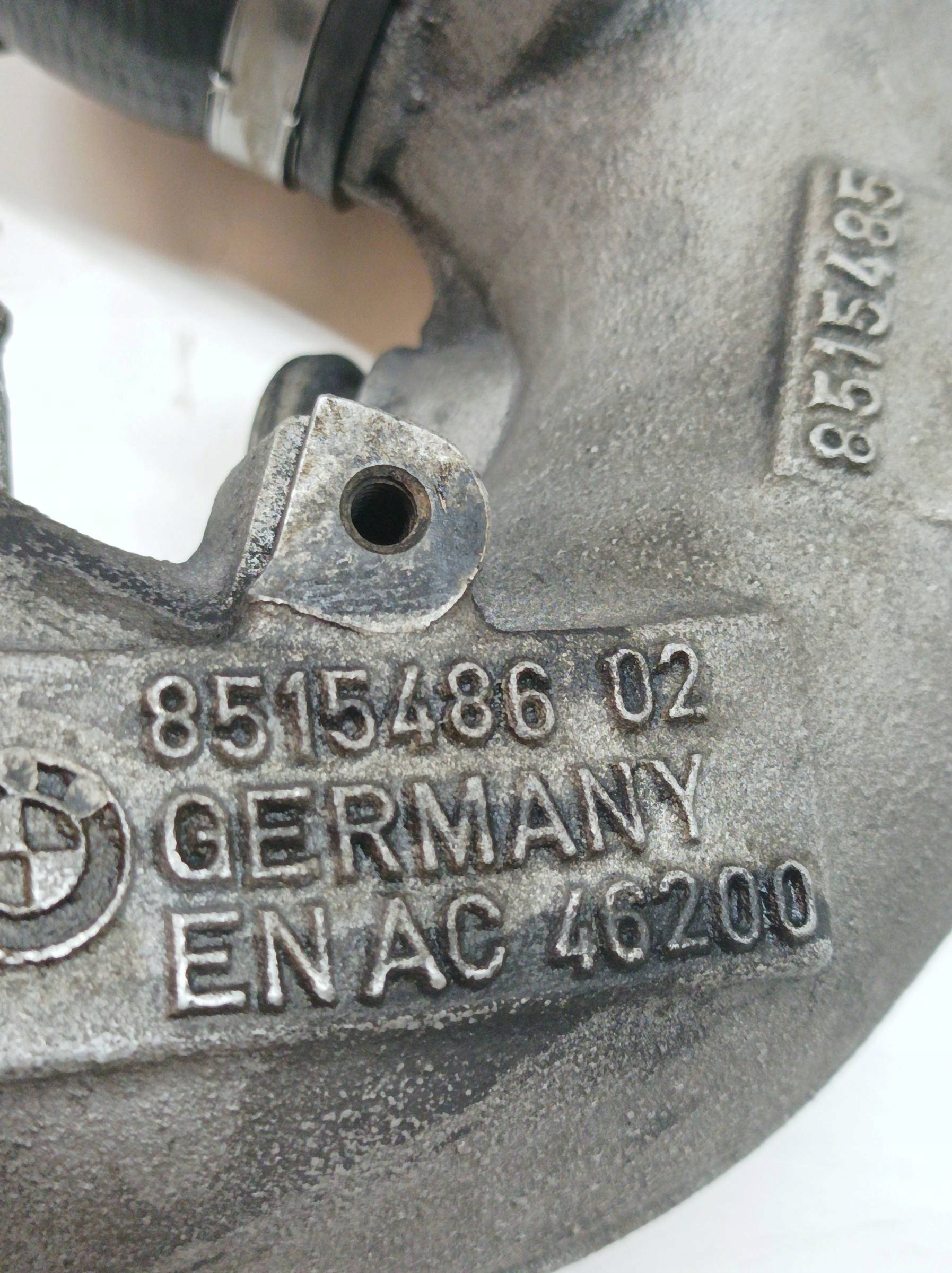 air hose 8515486 3.0 D Bmw X6 and (2009-2014) E71
