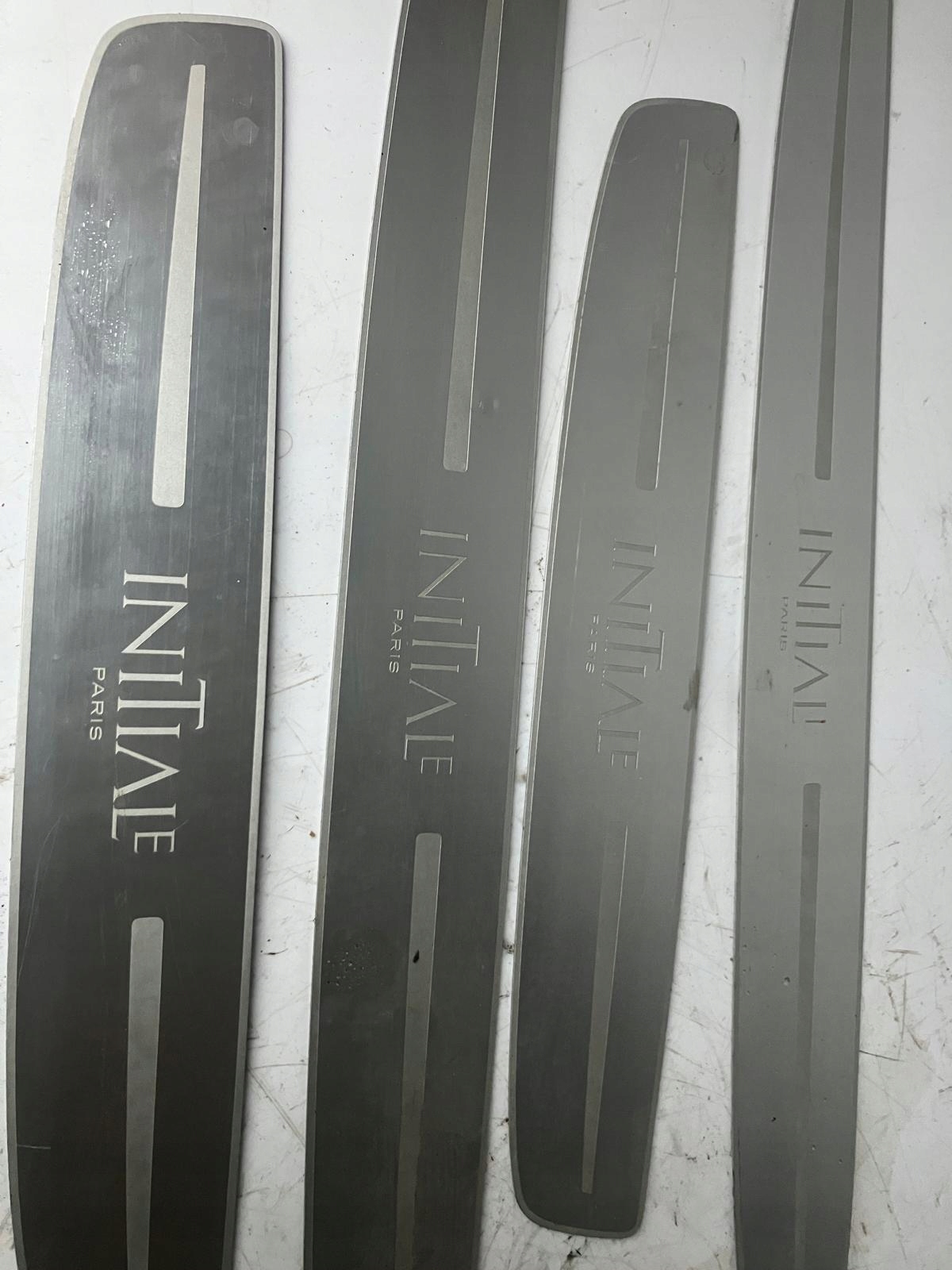 mouldings caps threshold RENAULT LATITUDE INITIALE PARIS front rear part