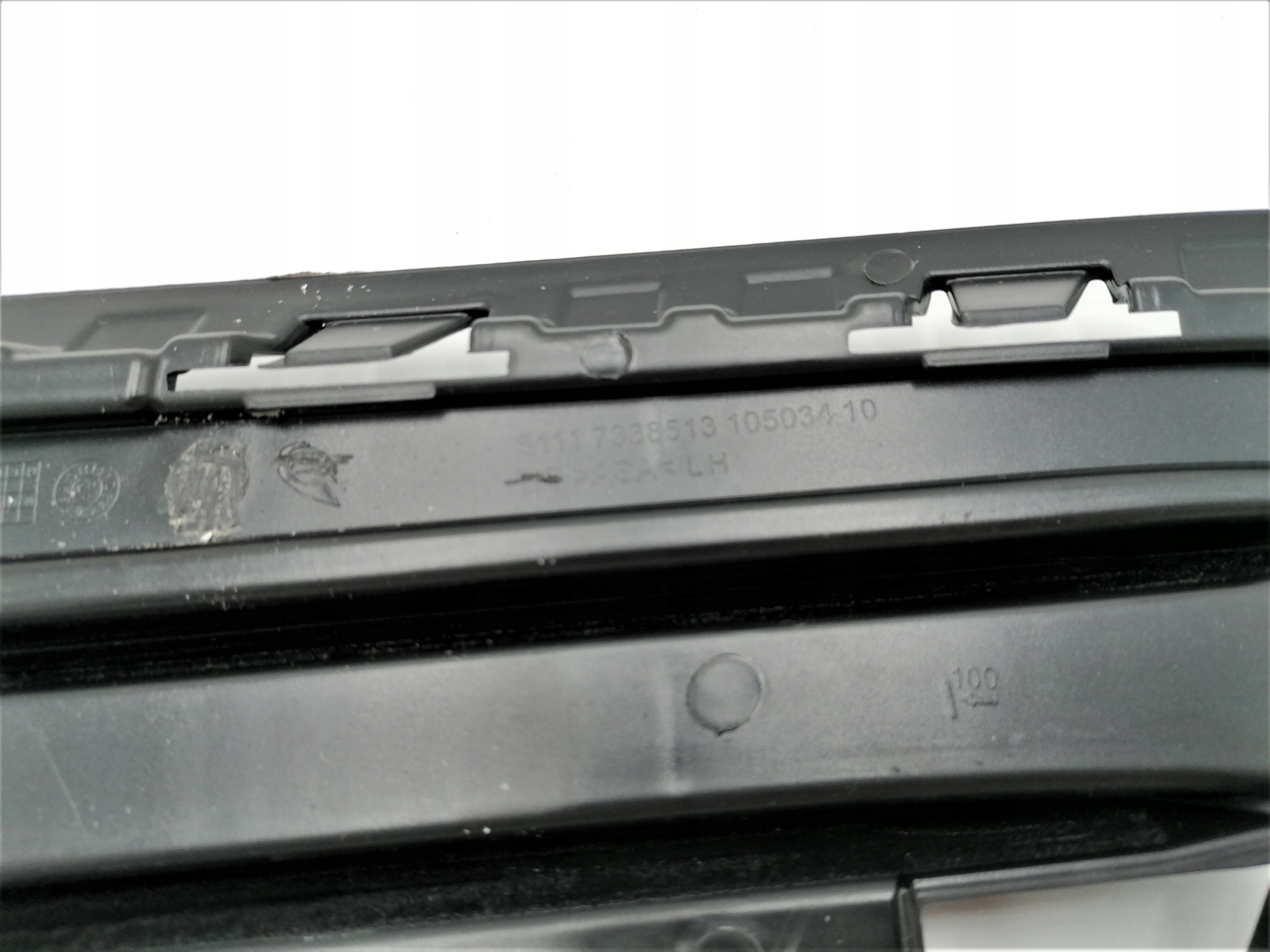 BMW x3 f25 ZASLEPKA ATRAPA WLOT POWIETRZA LEWA LCI Parts manufacturer KAMEX