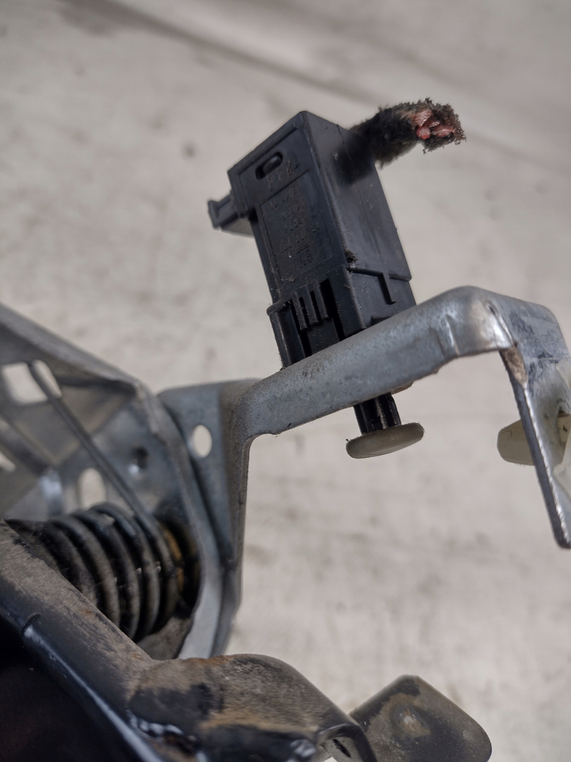 Pedal Bremse Opel Astra H 2,0T