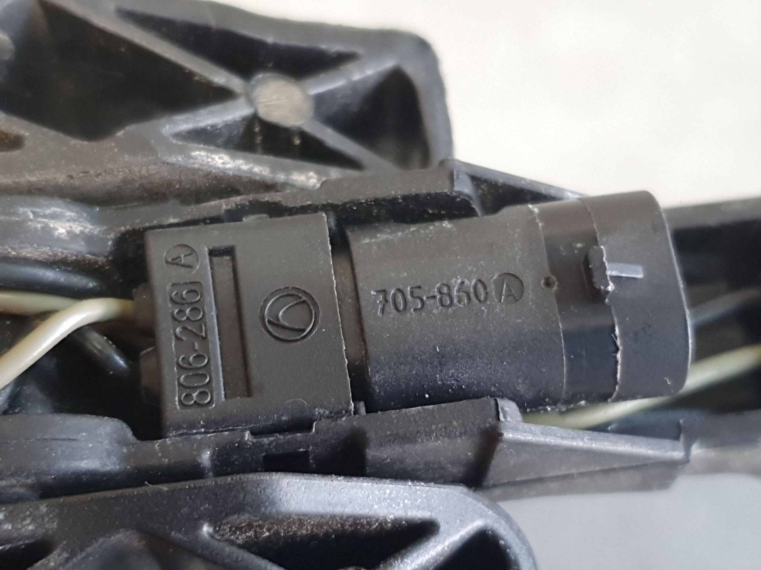 Audi Q7 4M exterior handle door right front ls9r keyless 4H0837206