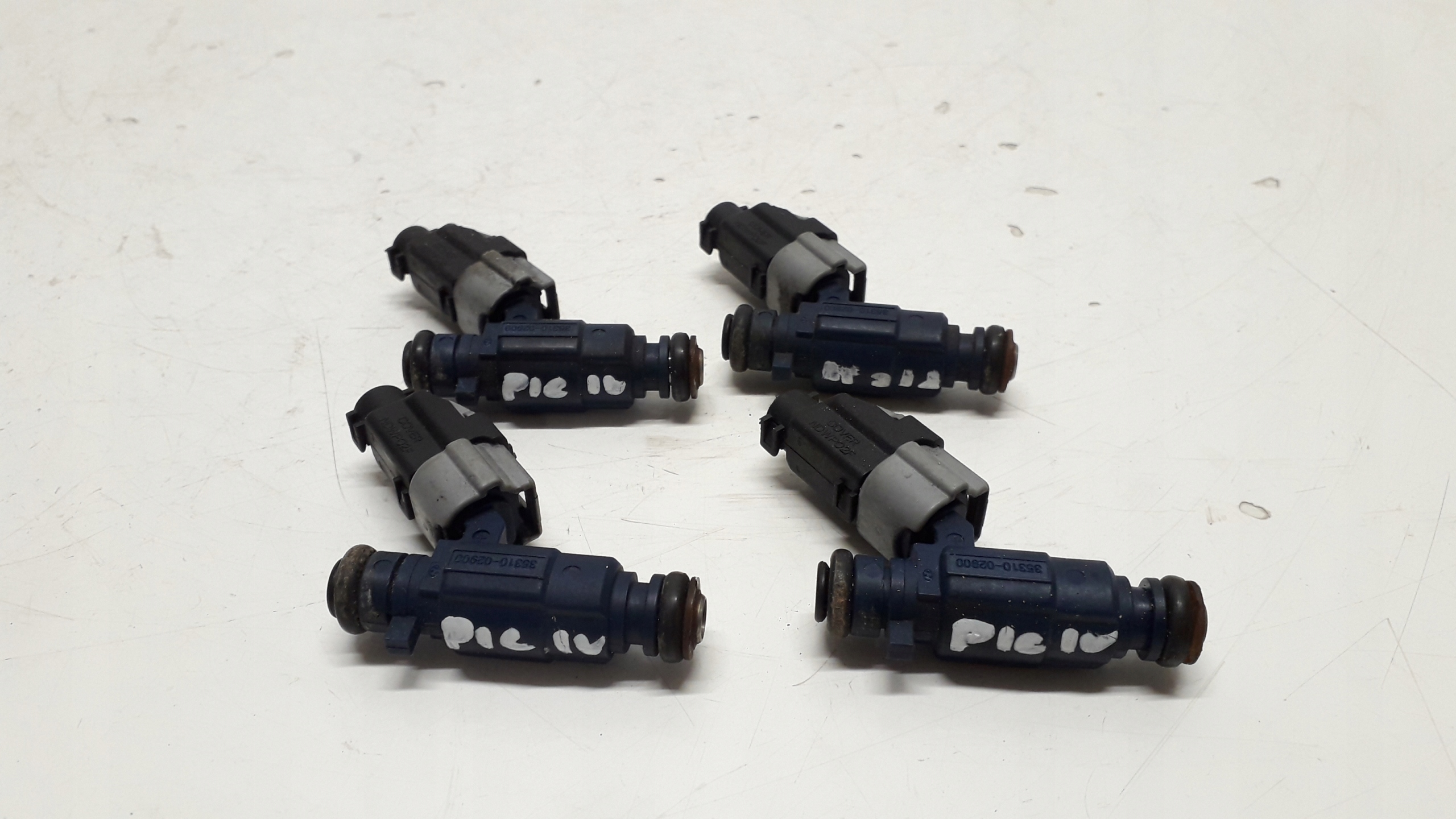 KIA PICANTO HYUNDAI i10 WTRYSKIWACZ 35310-02900