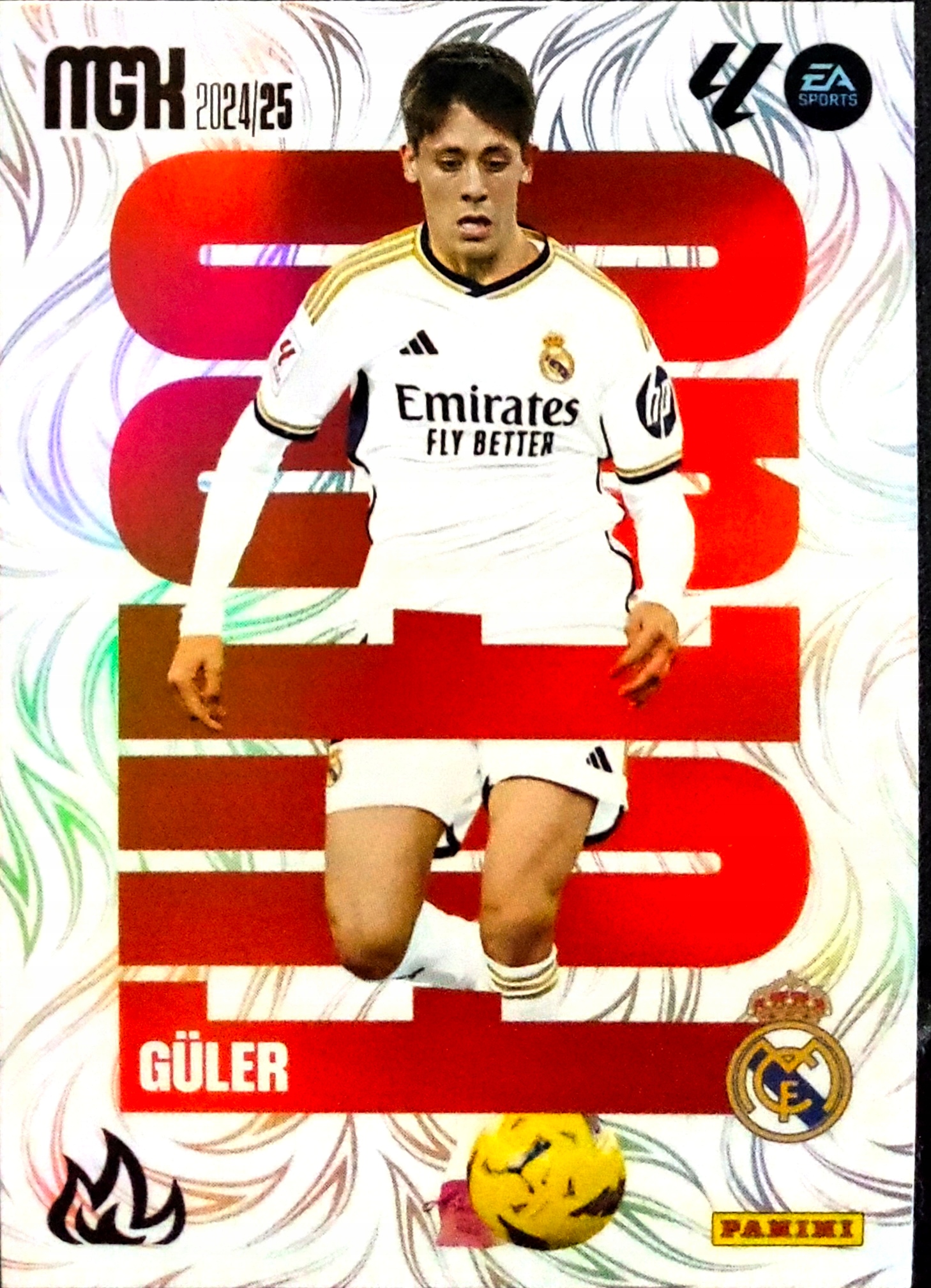 Panini Megacracks 2024-2025 Fuego 380 Guler Real Madryt