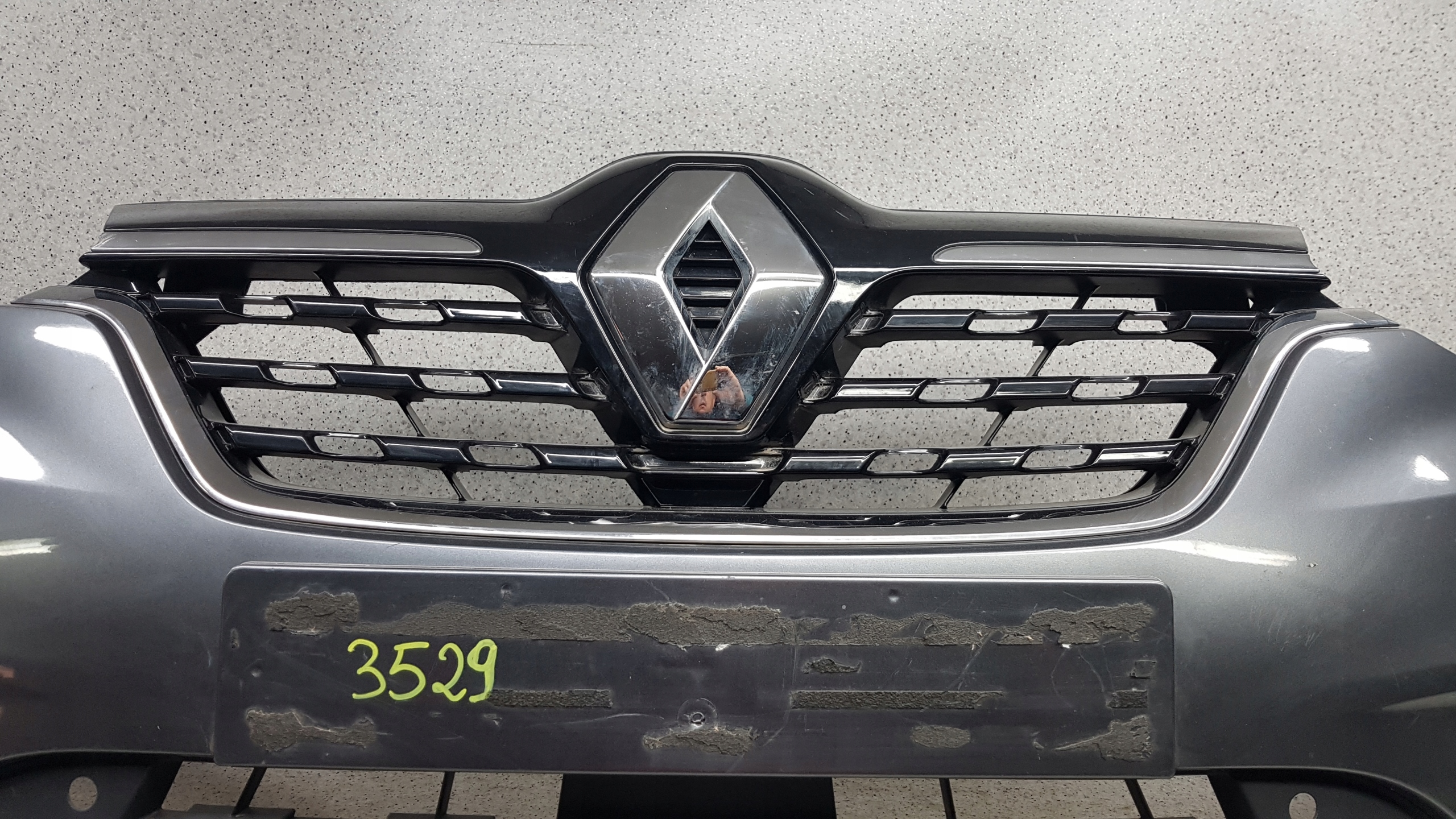 RENAULT ARKANA 4 X PDC 2019 - branik prednji dio 3529