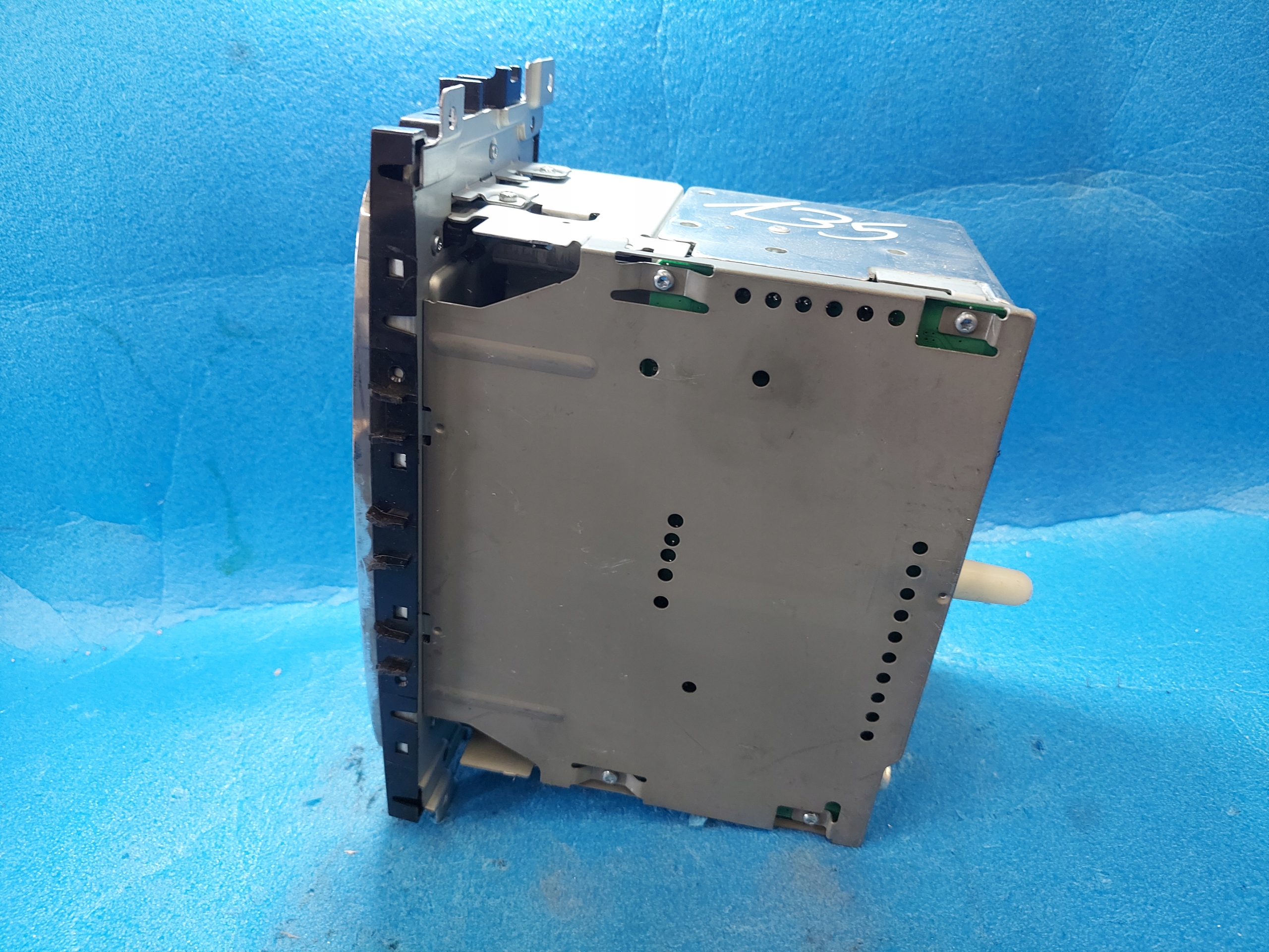 RADIO EKRAN FORD TOURNEO CONNECT 6000CD