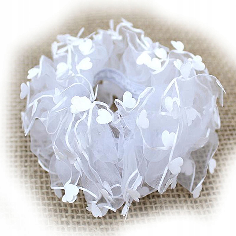 Dekorativní květina Do Vlasů Na Gumičce pro svaté přijímání bílá Velkoobchod 40 Kusů