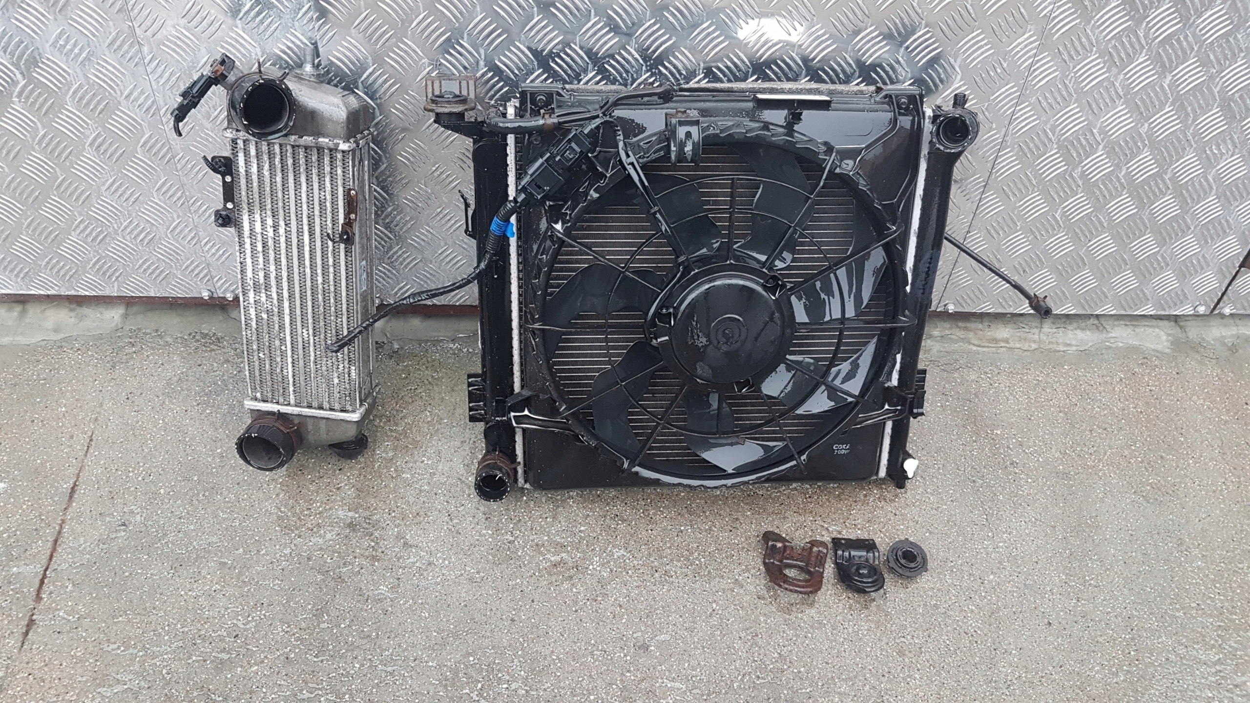 Radiateur + Ventilateur I30 CEED 06-12 1.6 2.0 CRDI