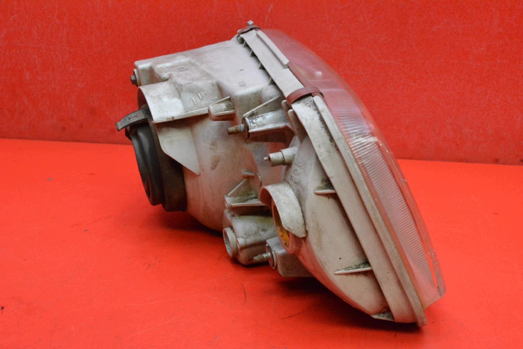 REFLEKTOR right light front EU 35100-60A3R SUZUKI VITARA 1 and 88-98