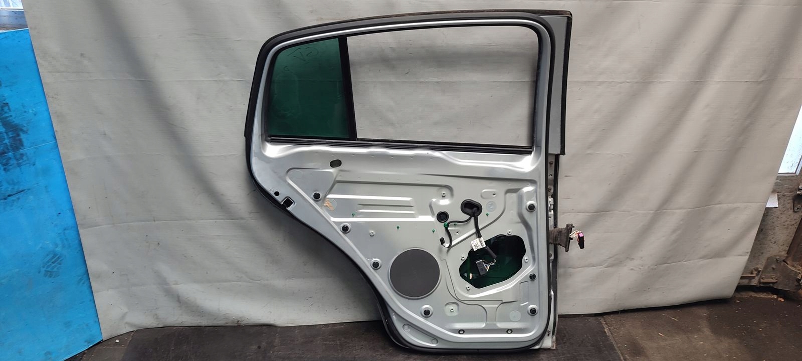 door rear part rear. left VW Golf V plus 1,9 TDI LA7W