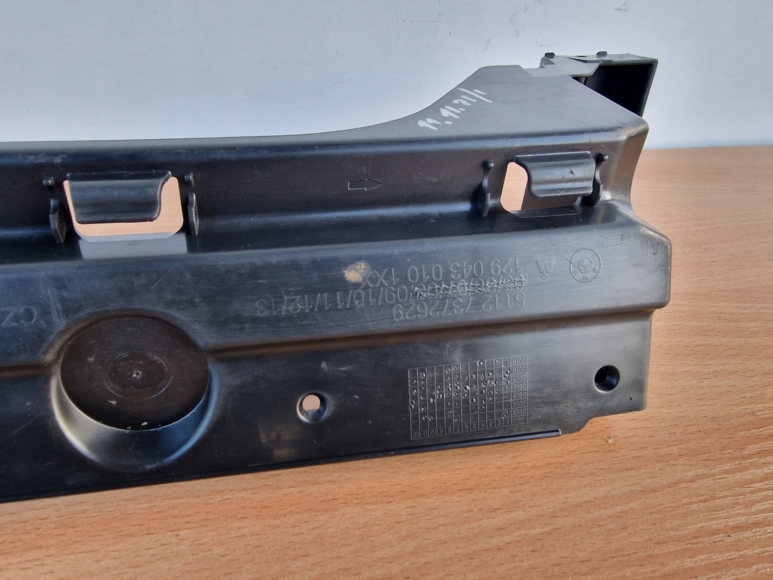 BMW F46 SUPPORT MONTAGE PARE-CHOCS ARRIÈRE TRAVERSE SUPPORT PLAQUE