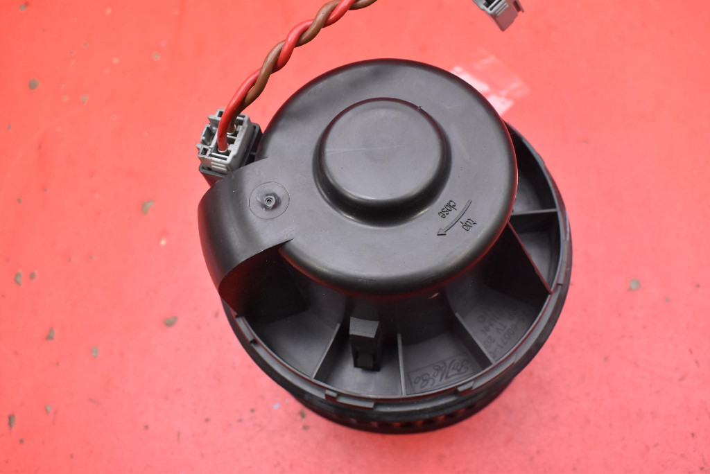 tOPENÍ ventilátor klími EU AV6N-18456-AA FORD C-MAX MK2 10-15
