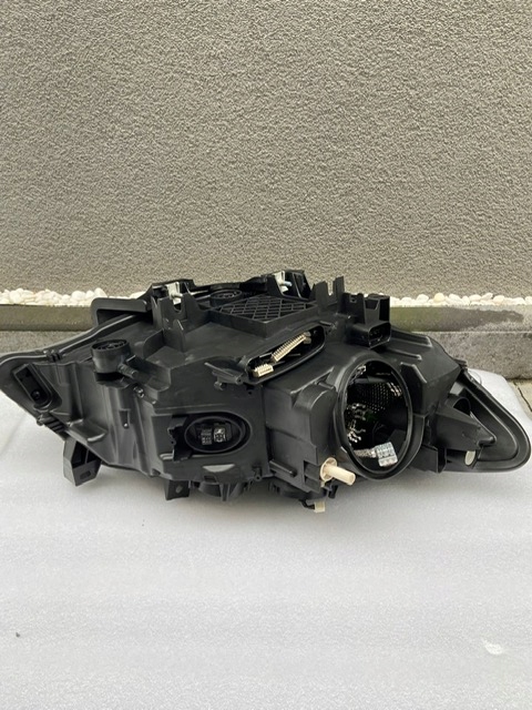 light left BMW 2 F22 F23 Bi Xenon Led
