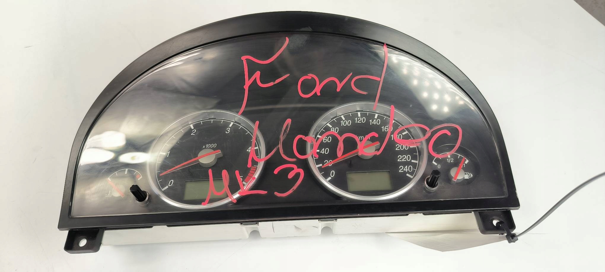 dials clock 1S7F-10841 FORD MONDEO MK3