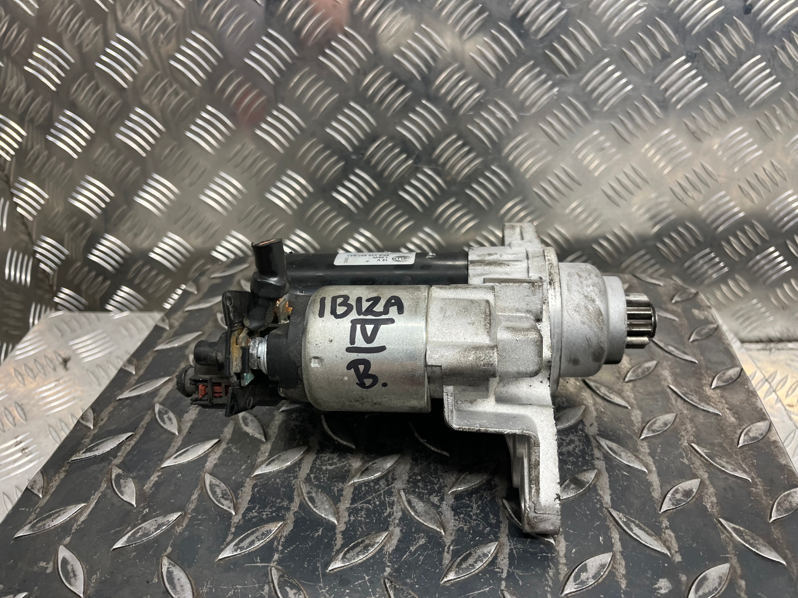 startér SEAT IBIZA 4 8EA012527-531