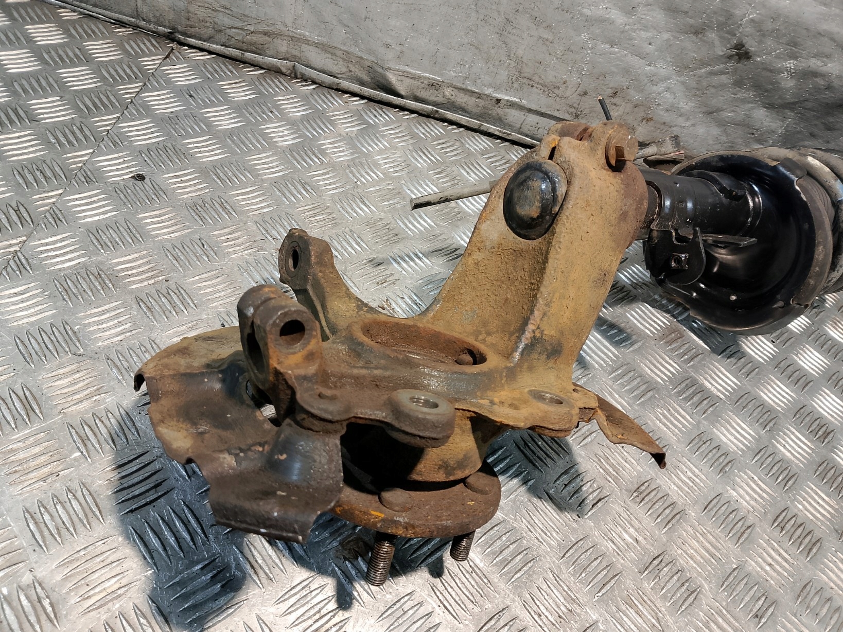 McPherson left shock absorber + spring + swing FORD FOCUS MK3 1.6 TDCI