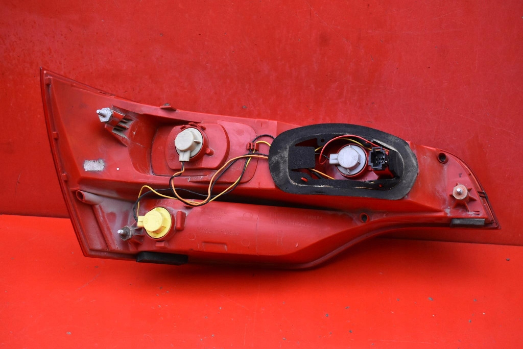 light right rear part rear 4L0945094 AUDI Q7 4L 05-09