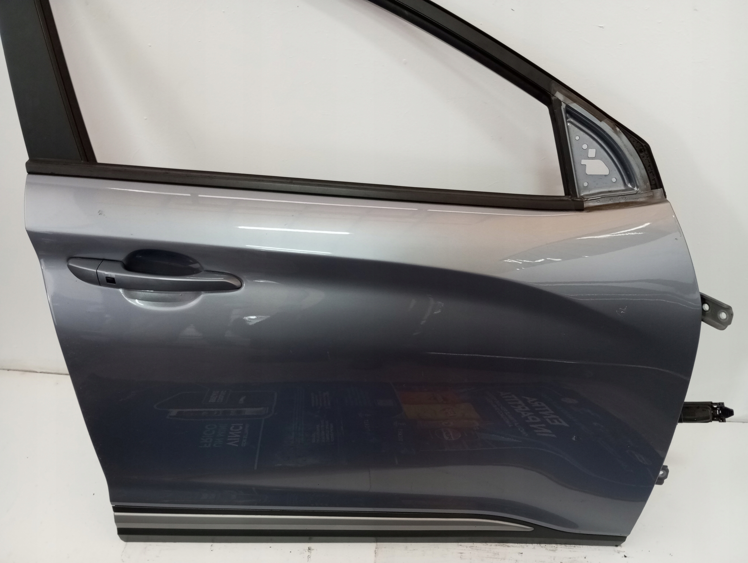 door right front HYUNDAI KONA 19R