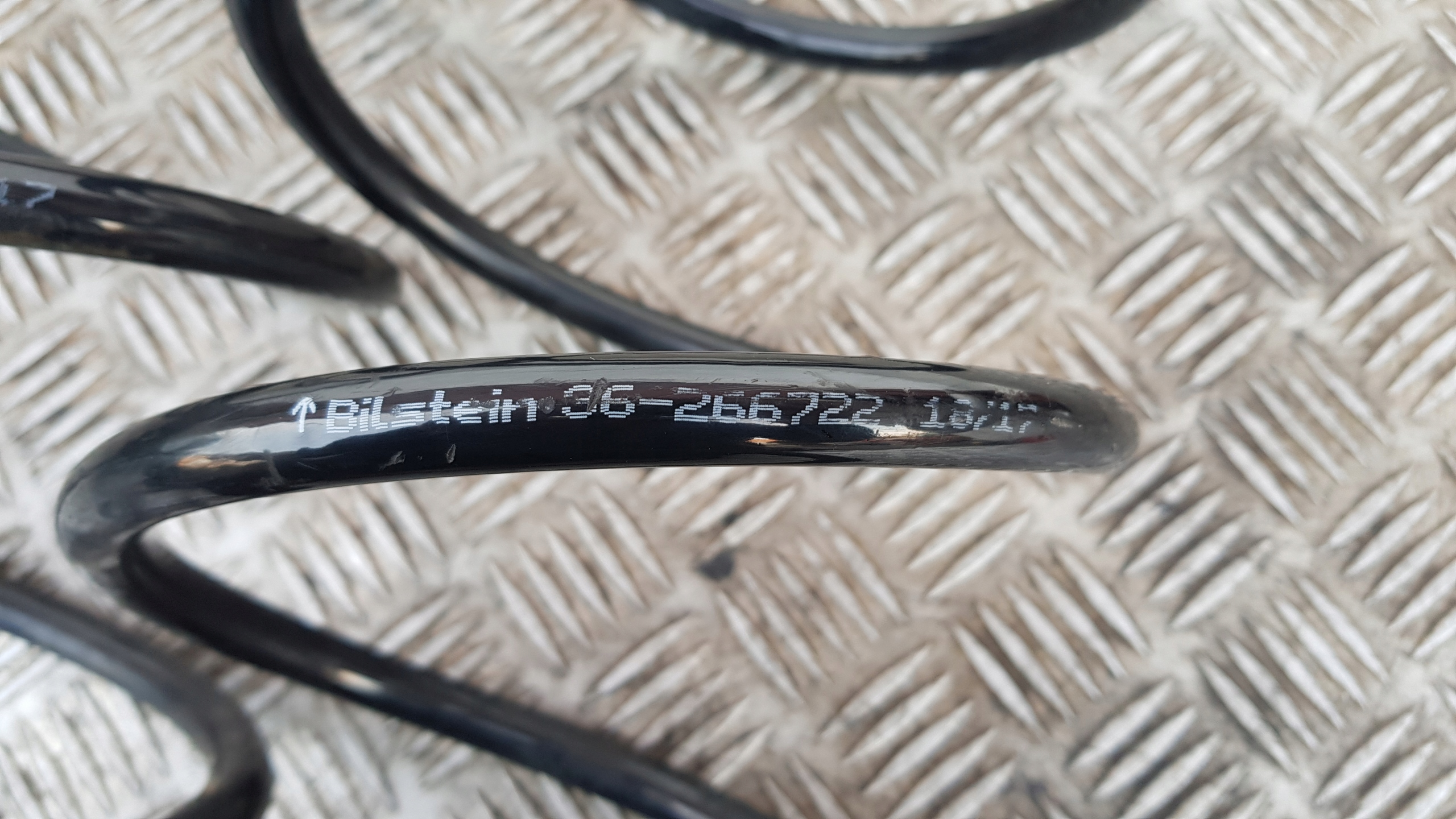 BMW E39 molla Della sospensione Anteriore