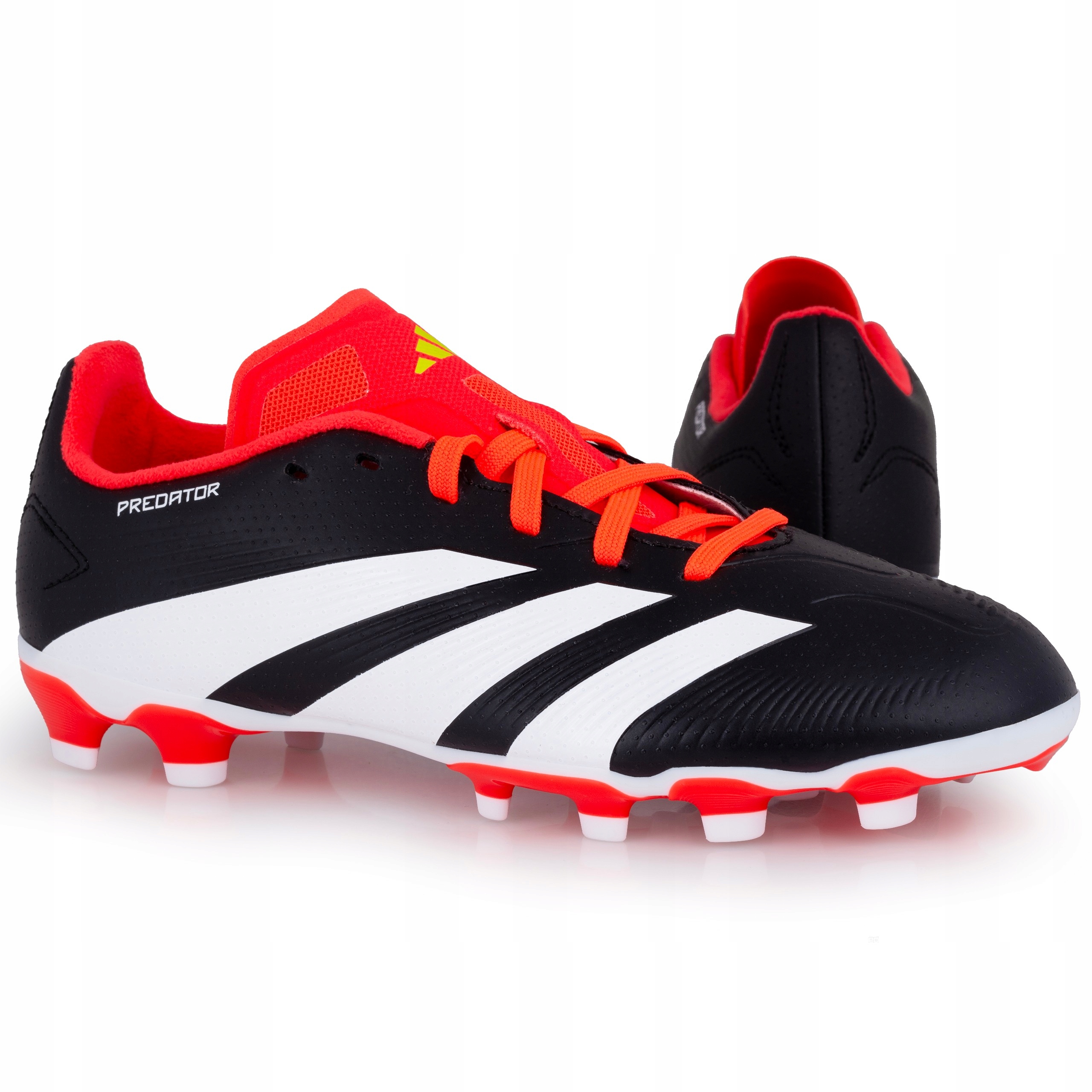 Buty piłkarskie, korki Adidas Predator League Mg J IG5440