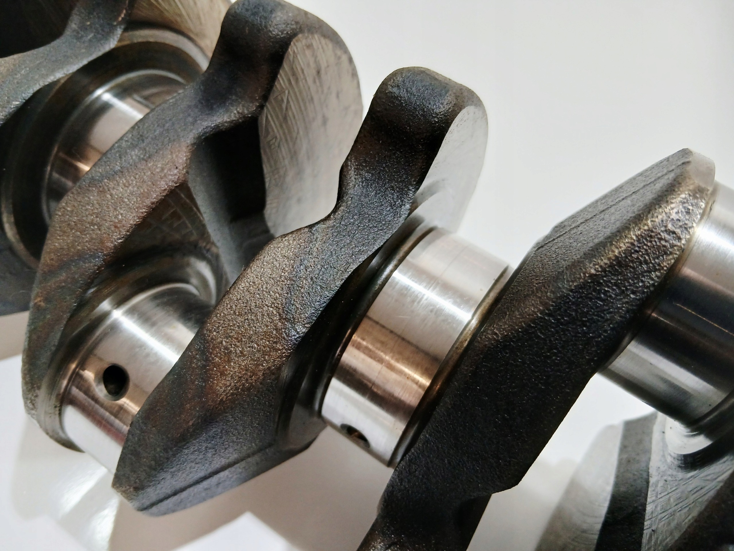 crank BMW E60 535 7792330 BAV