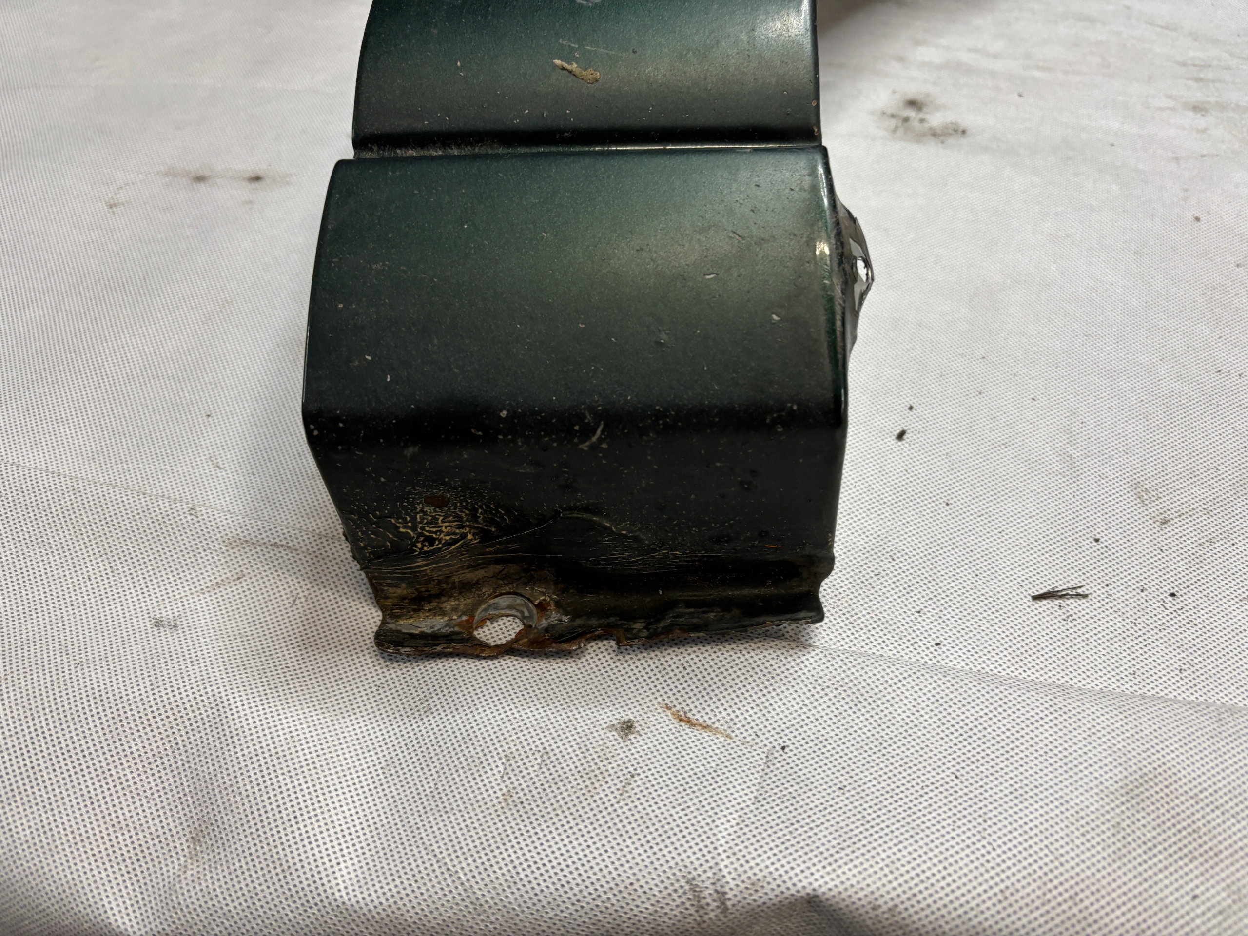 fender right front Ford Mondeo MK3