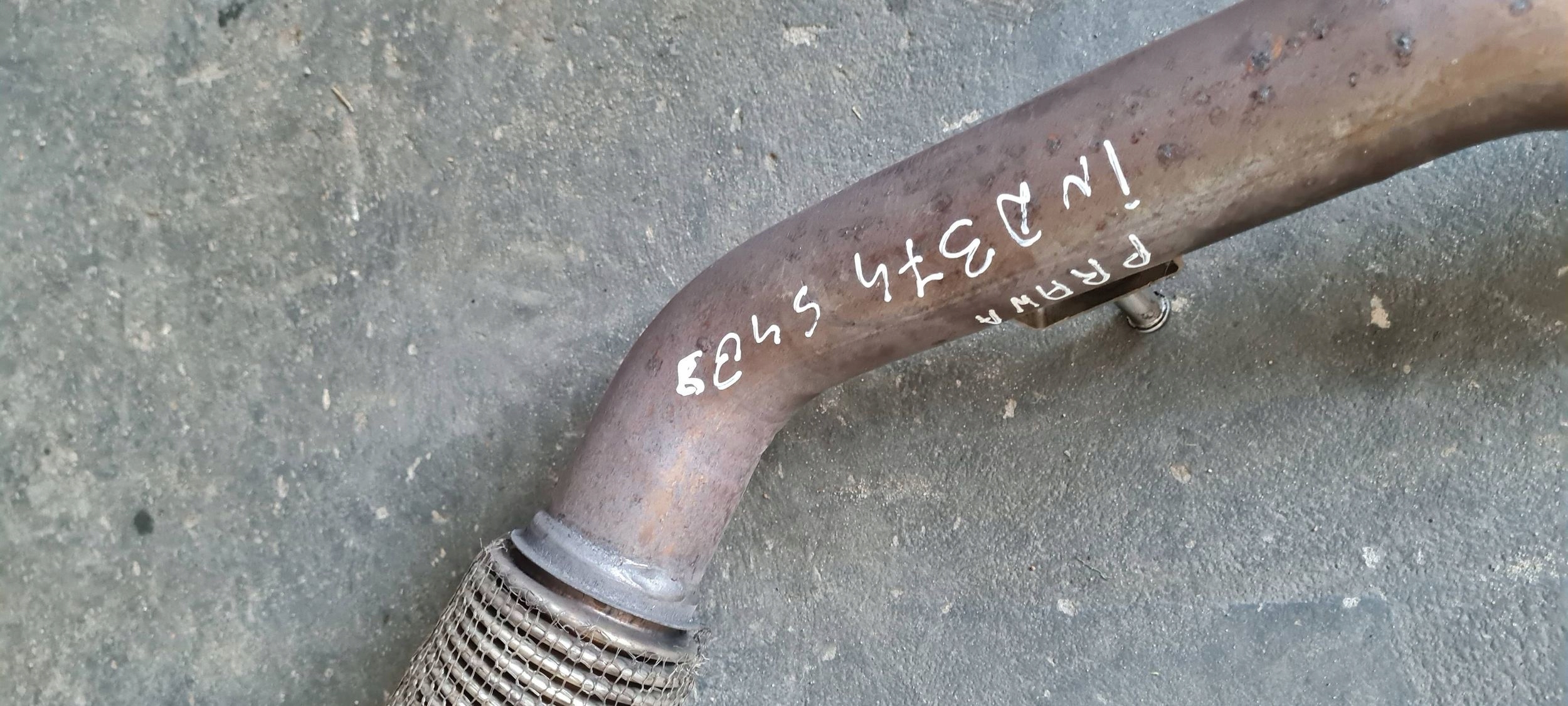 S4 B9 8W pipe exhaust net right 3.0 TFSI 8W0253211C S5 8W