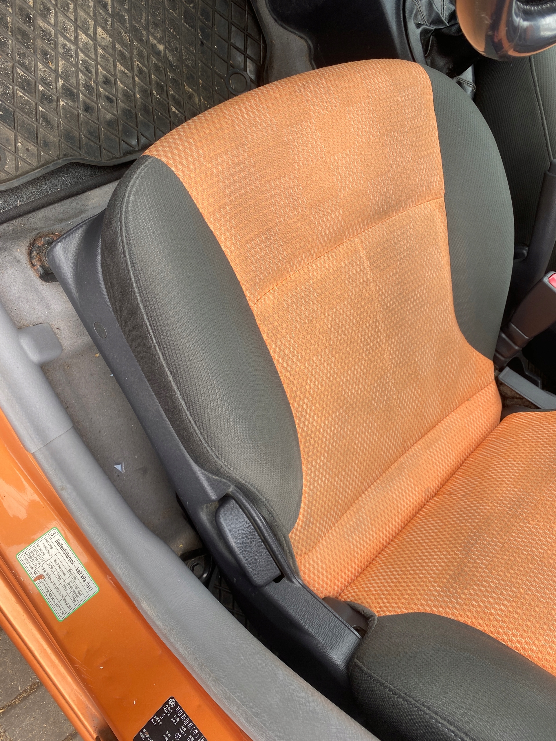 seat left driver´s Kia Picanto 1 and 04-11