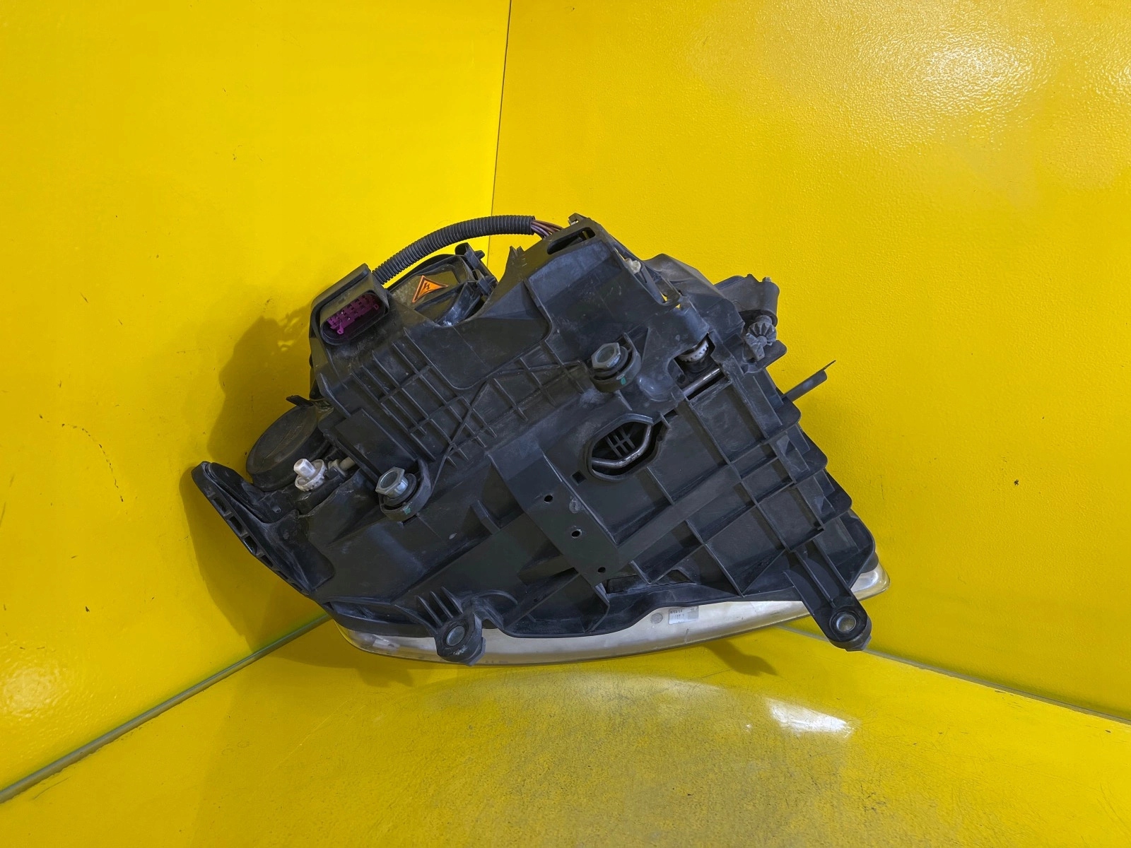 light left VW TOUAREG 7L XENON 7L6941015