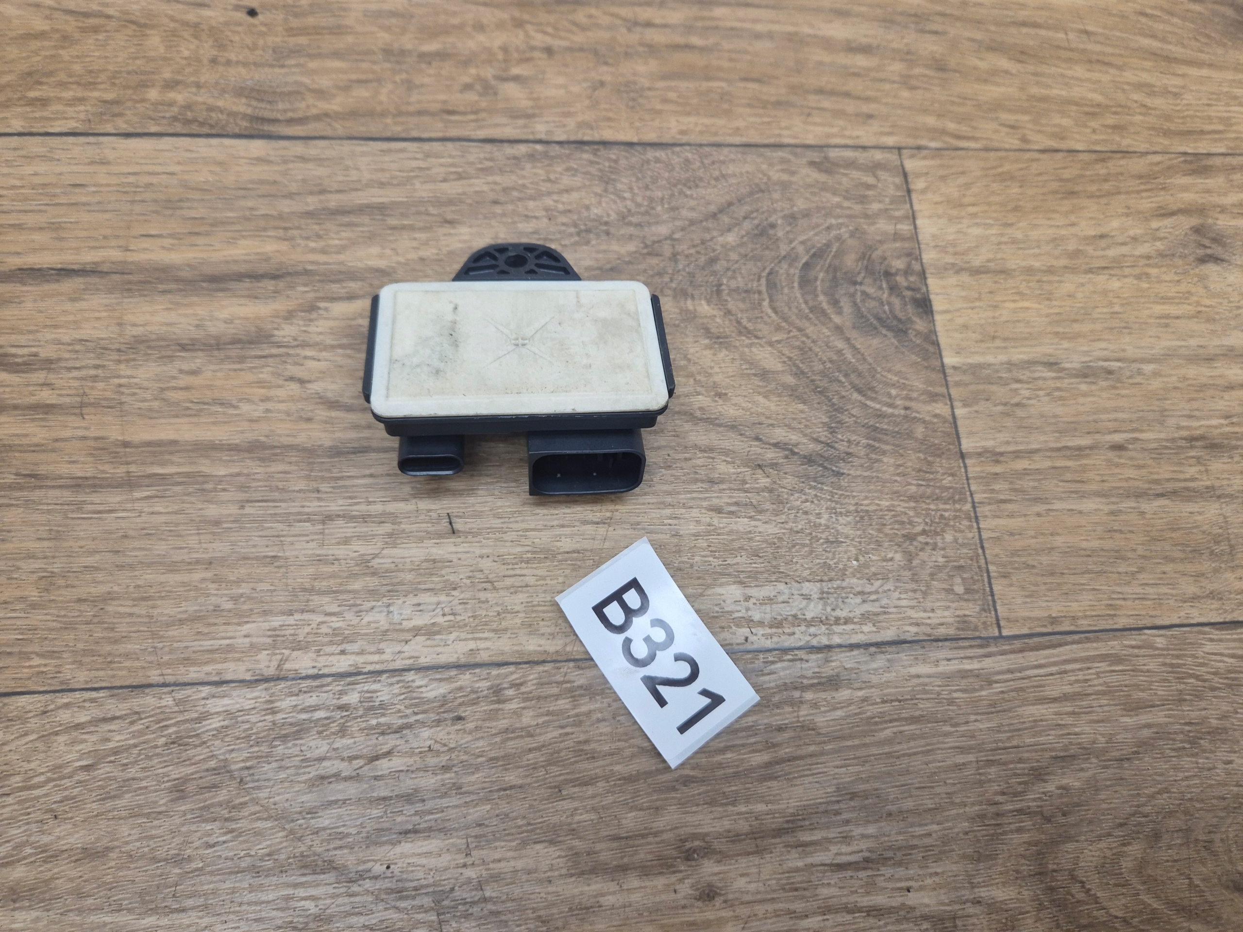 BMW control unit relay plugs ZAROWYCH N57 3.0D DIESEL 7822100