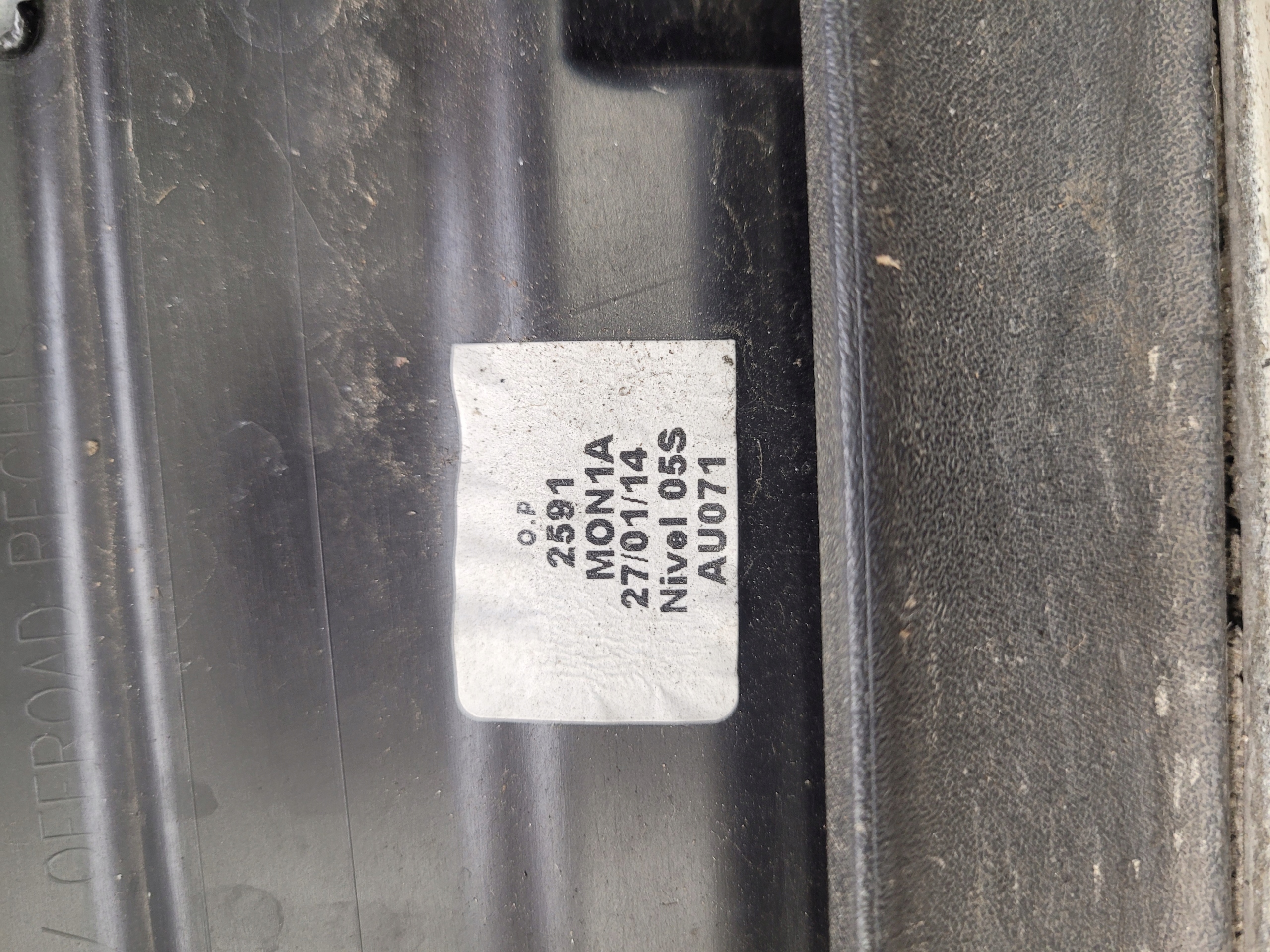moulding door right front AUDI Q3 LY9K 8U0853960D