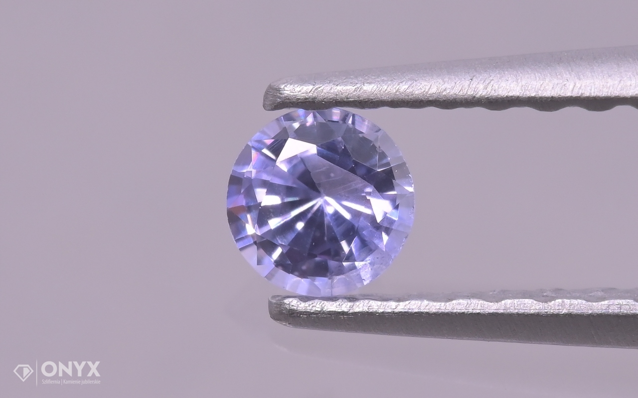 Fazetovaný safír kulatý fi 3 mm