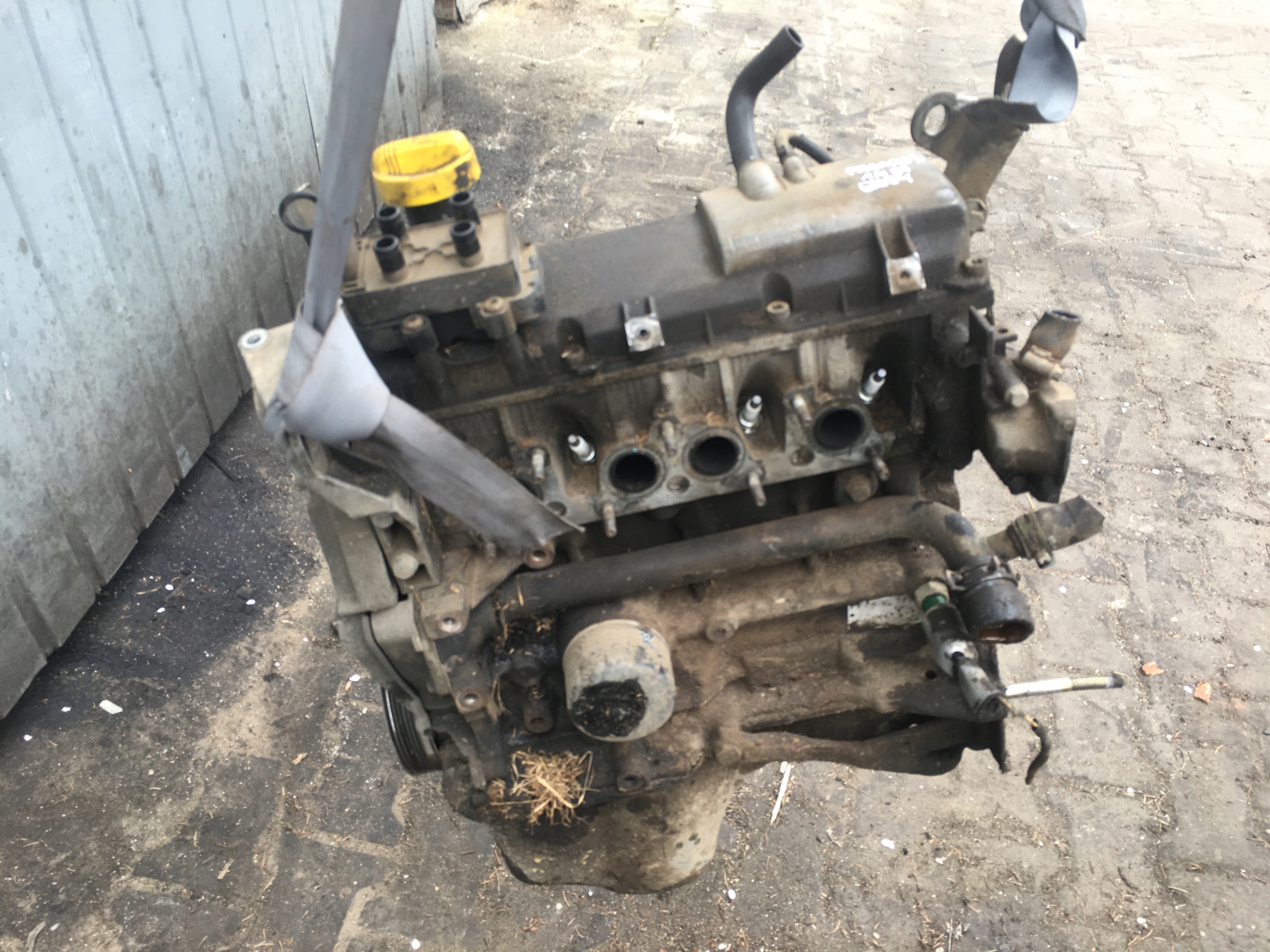 MEGANE I 1.4 SILNIK E7JB626