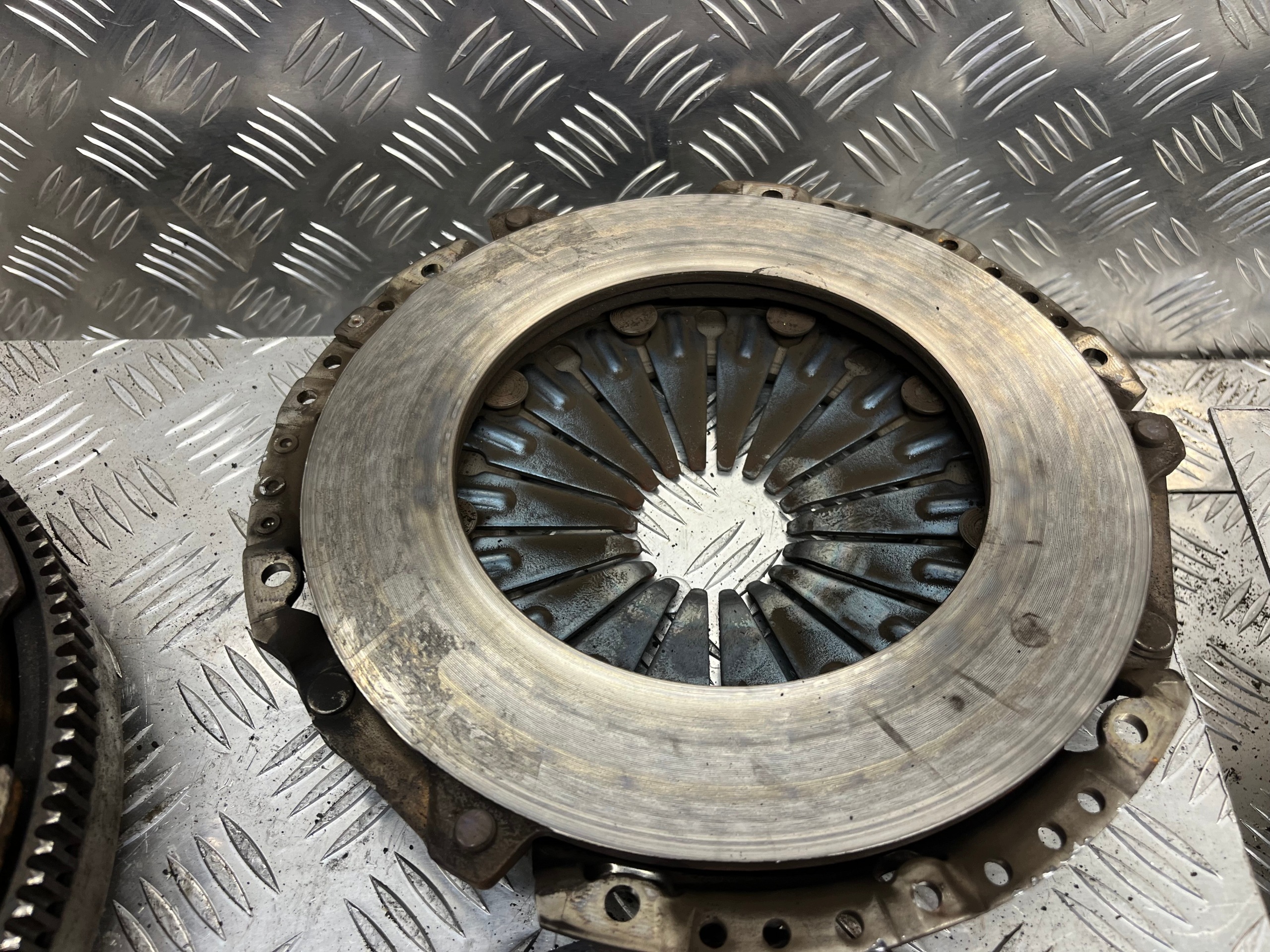 Embrayage Complets VOLKSWAGEN PASSAT B6 1878005146
