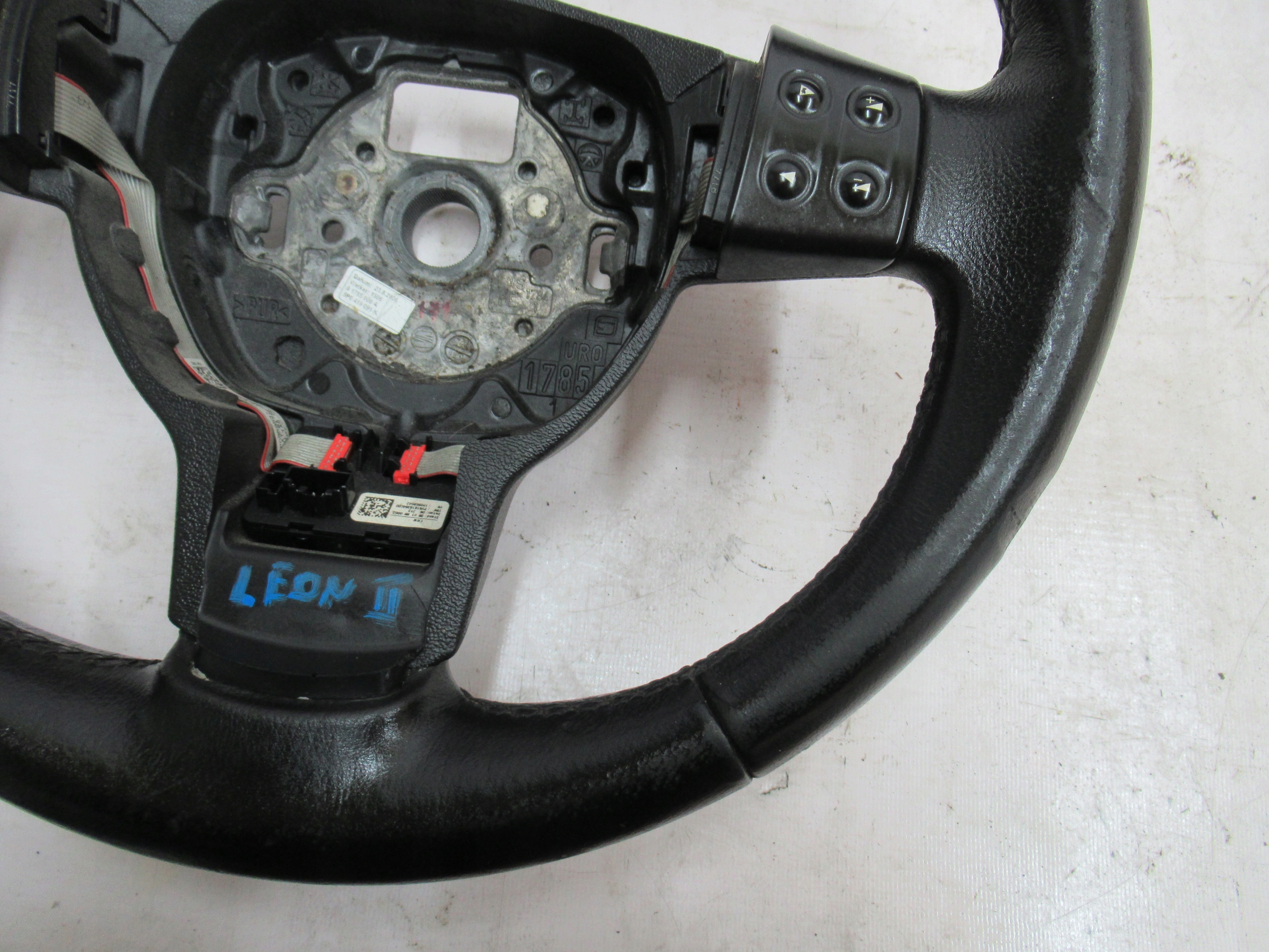 LENKRAD LEDER SEAT LEON II 2