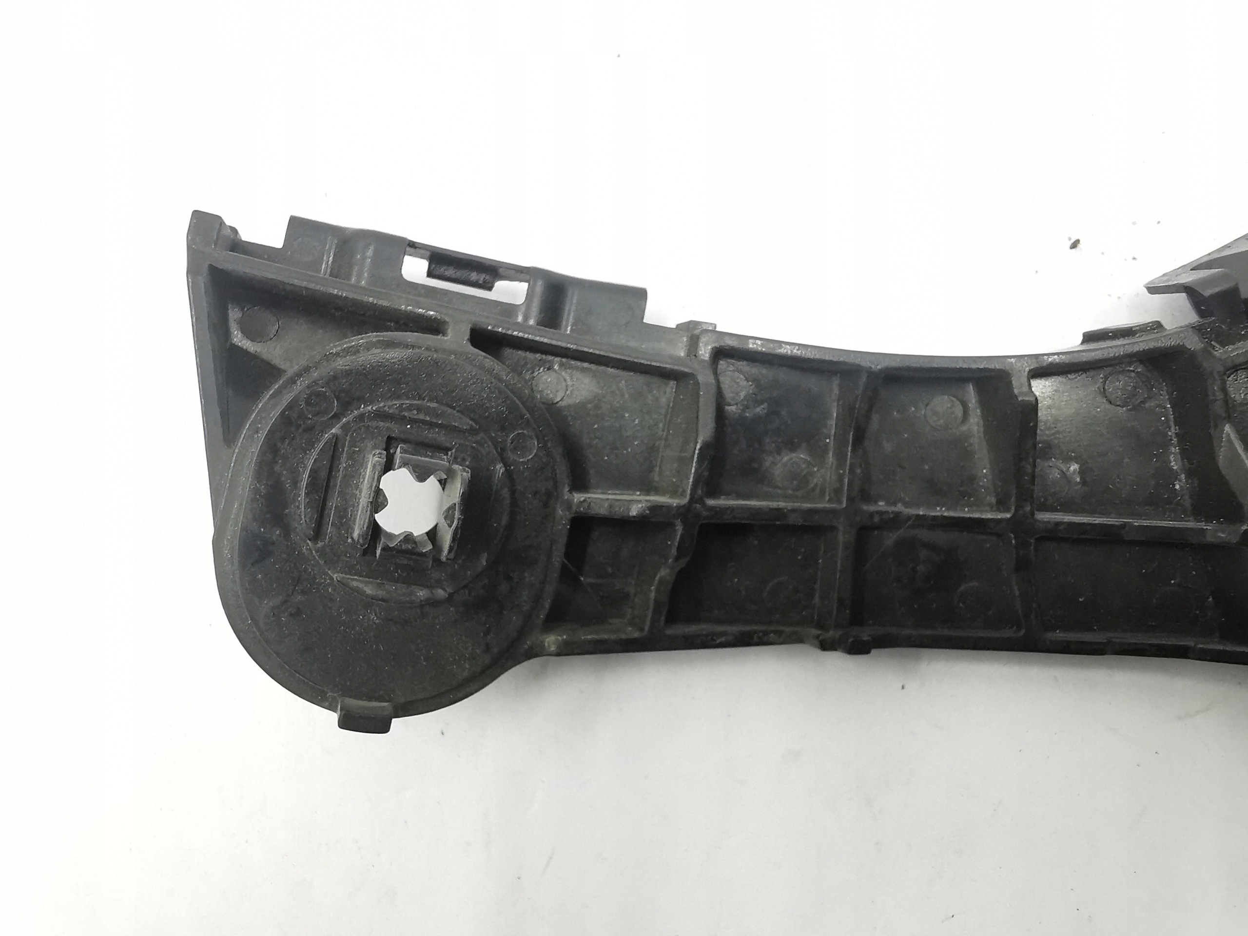 bumper bracket left front TOYOTA RAV4 RAV-4 / 52536-42030
