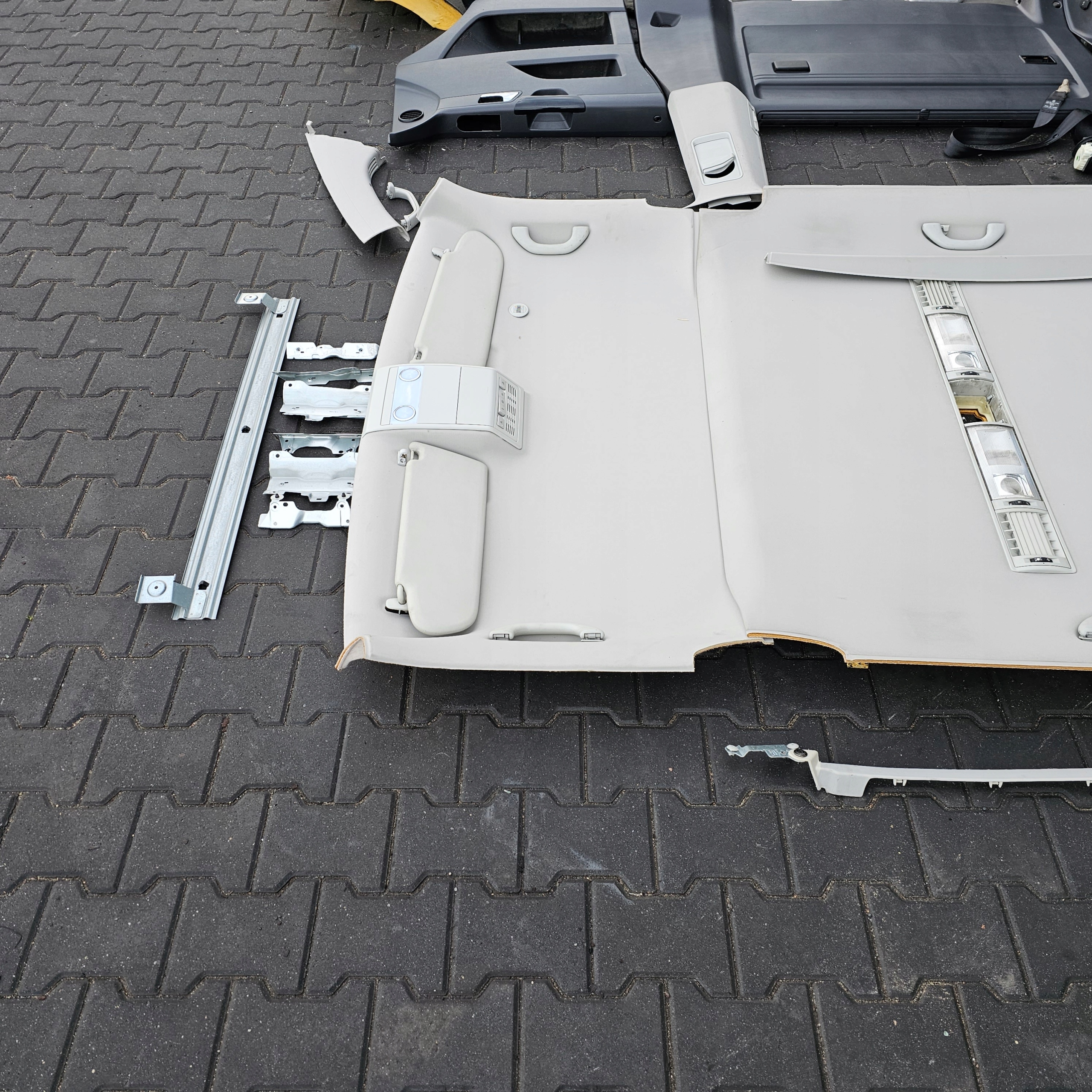 vw T5 T6 CARAVELLE Салон крепление защита обивка