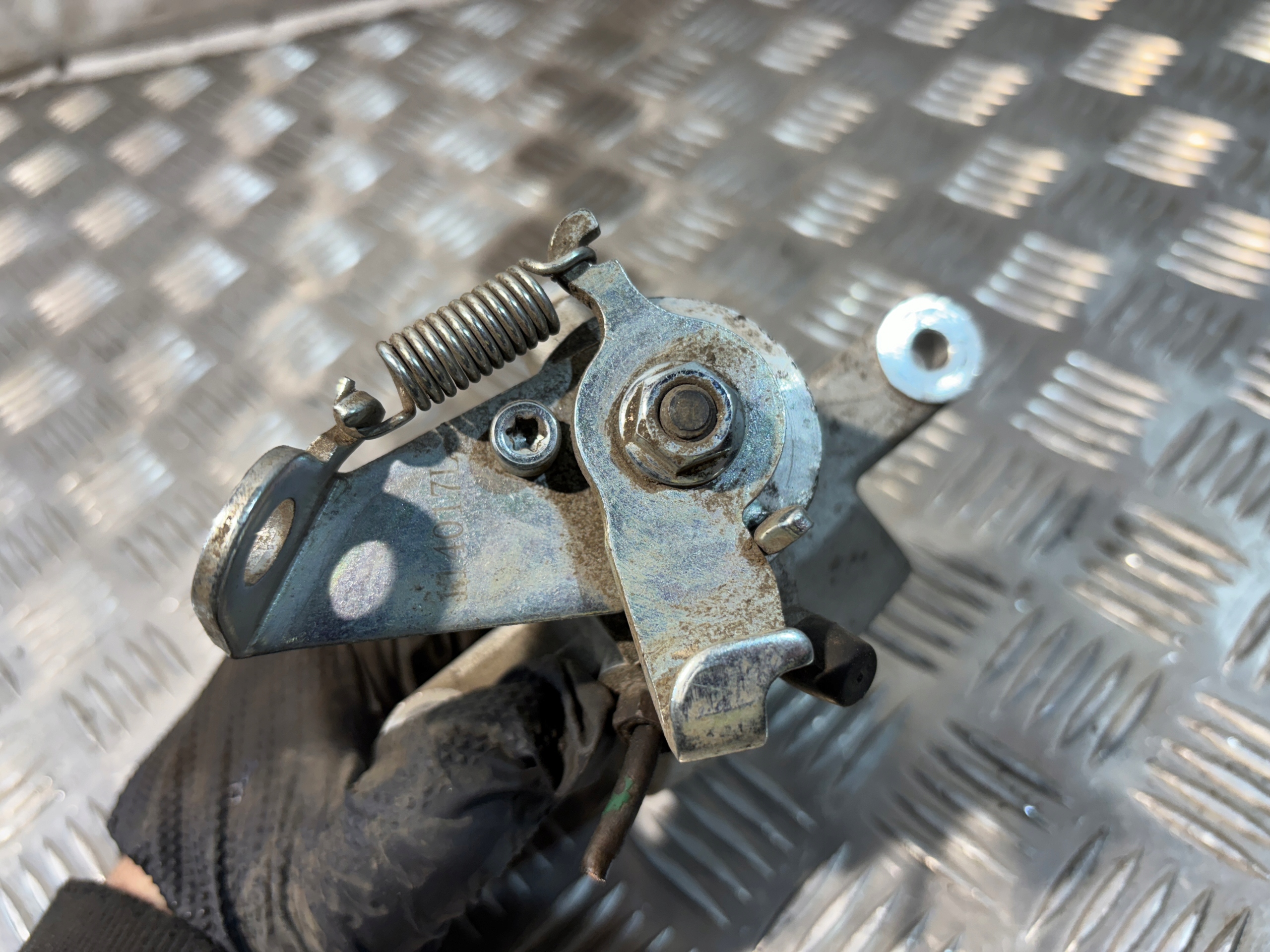 caliper brake left rear part Renault Scenic II 2