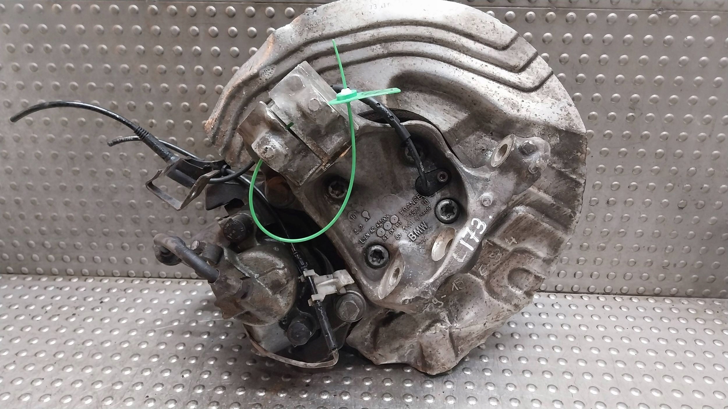 otoč čepu třmen levý předek KPL 6784865 BMW X1 E84 SDRIVE