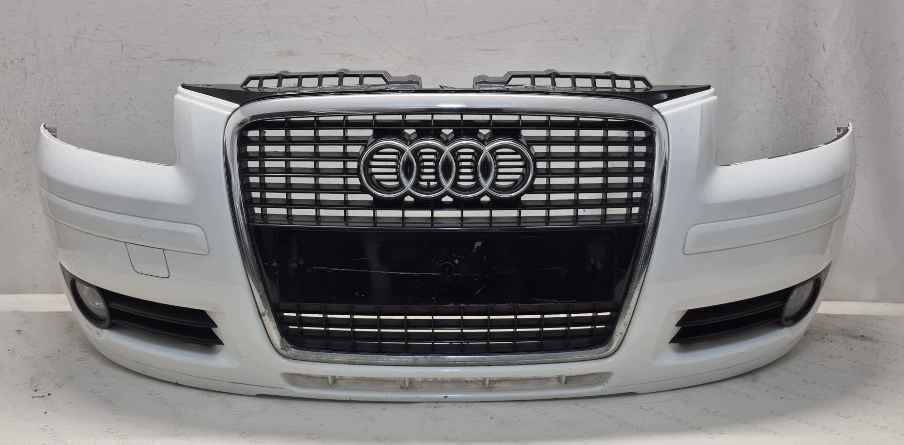 AUDI A3 8P LIFT 05-08 bumper front front grill grid 8P4807437 LAK.LY9C