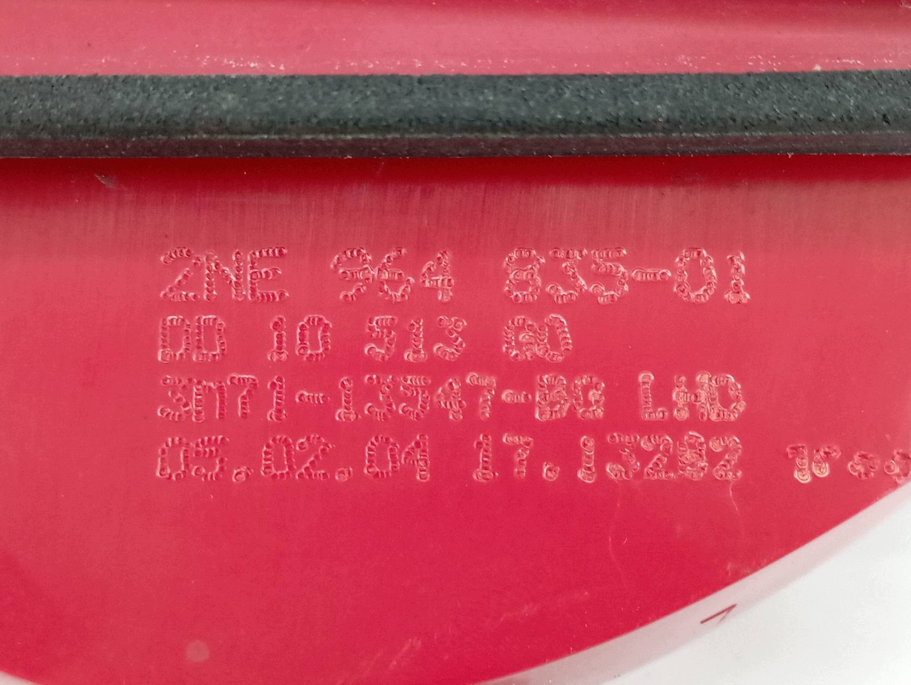 light rear part to the bonnet left Mazda 2 and (2003-2007)