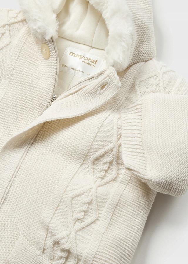 Kombinezon Mayoral 2623 ecru KOLEKCJA 2022 70/68 Marka Mayoral