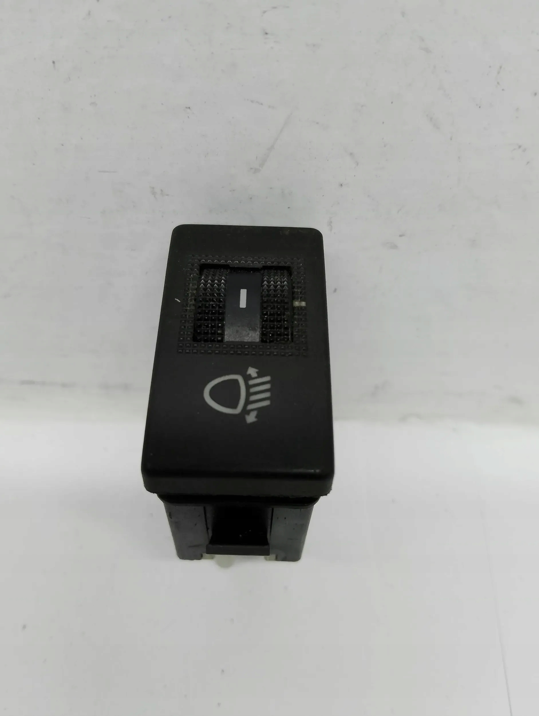 switch control heights of the lights Audi A4 B5 8D0941301