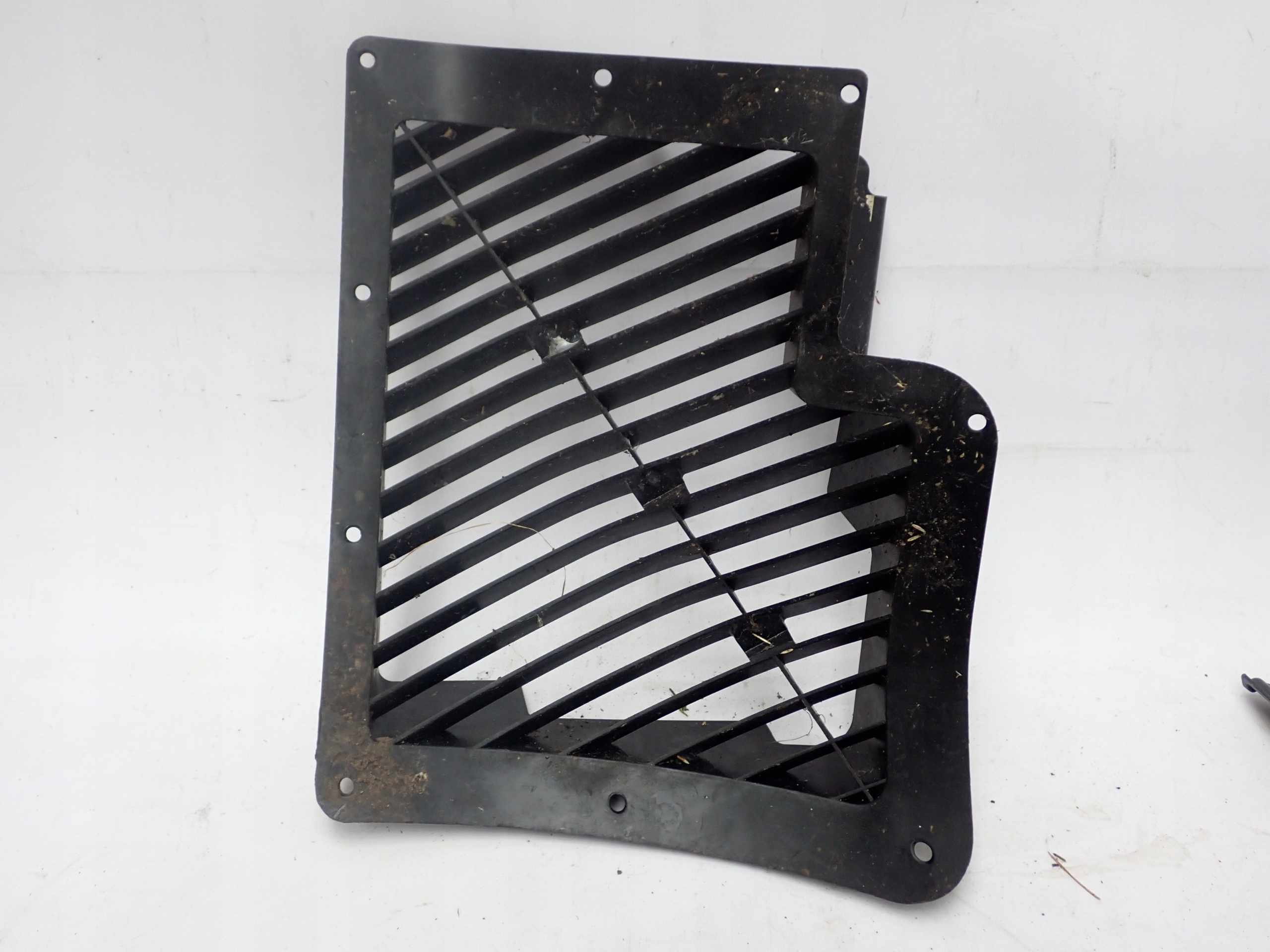 BMW X5 X6 E70 E71 06-13 mudguard cover WNEKI NADKOLA right