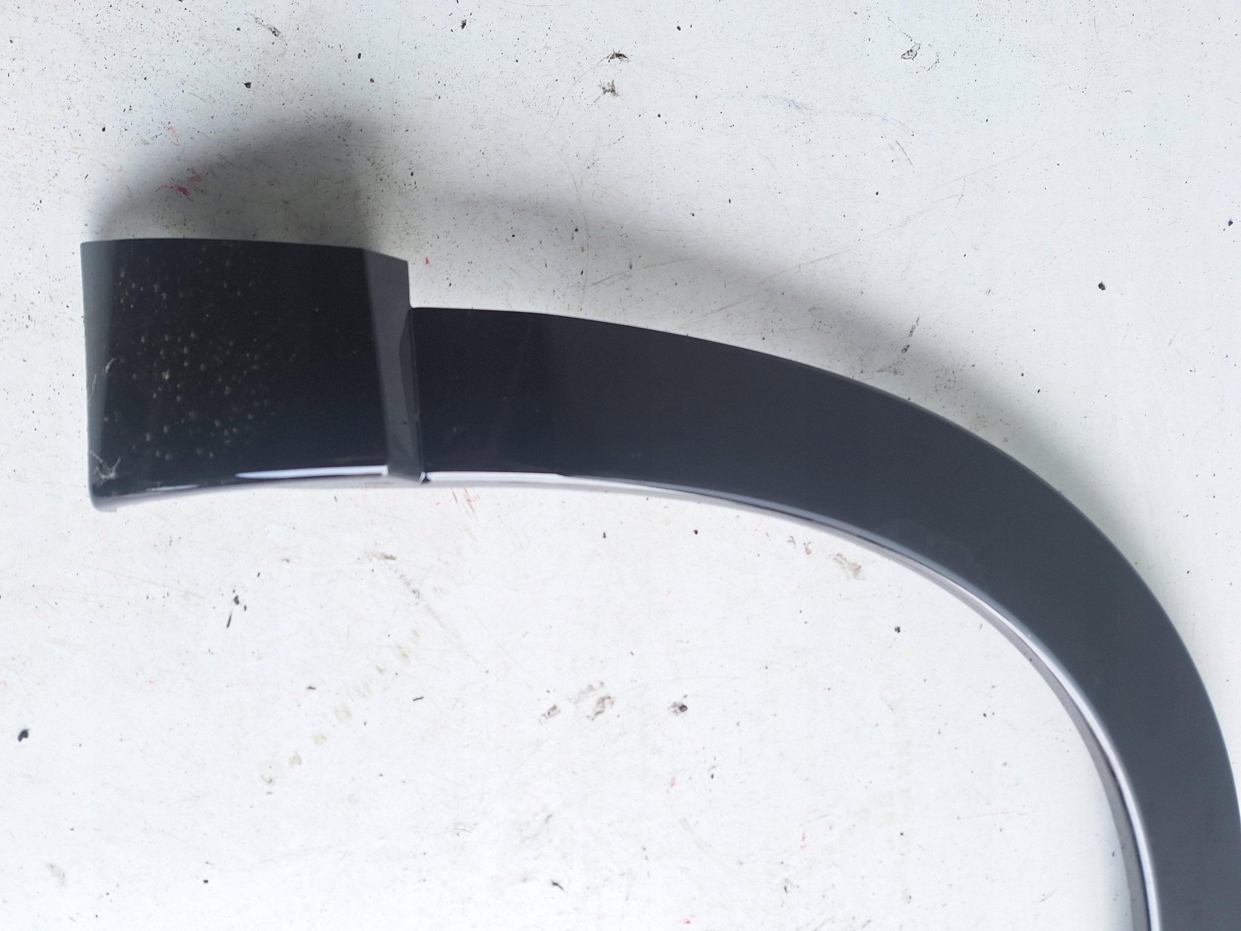 HONDA CR-V VI 2023-> moulding for fender right front
