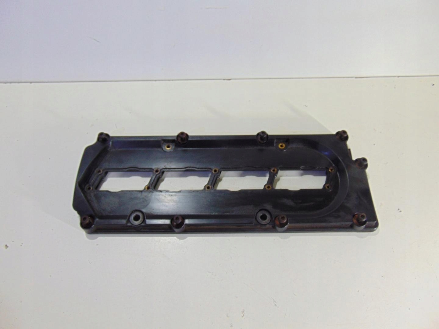 POKRYWA ZAWORÓW AUDI A8 D3 4.0 TDI 057103469H